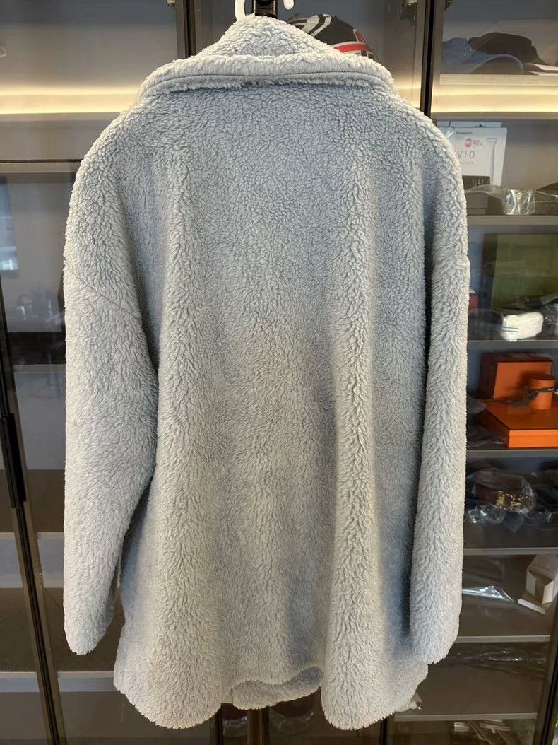 Max Mara Max Mara Sheepwool cropped teddy coat Size M / US 6-8 / IT 42-44 - 4 Thumbnail