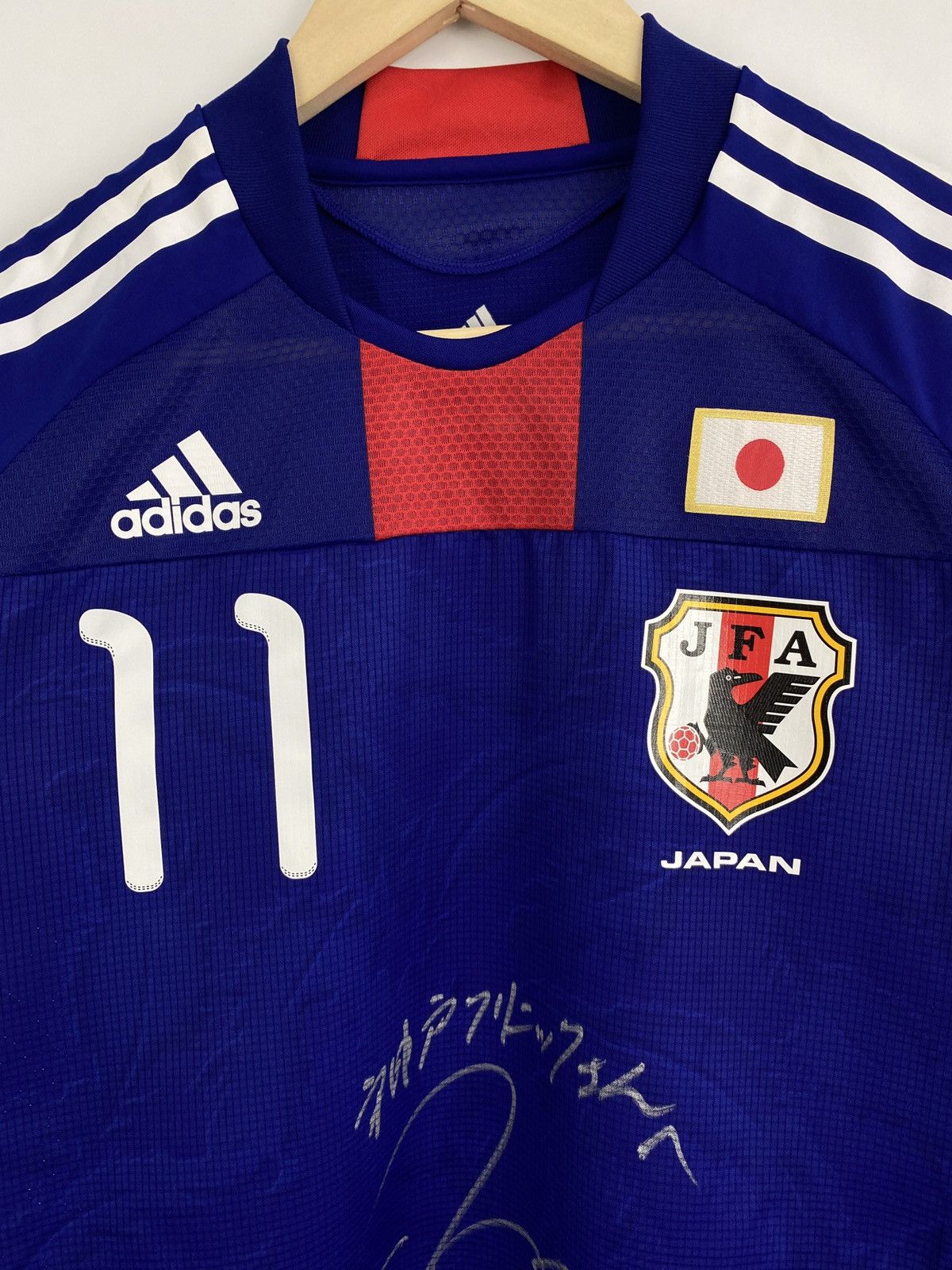 Adidas Adidas 2009 Japan JFA Keiji Tamada Jersey With Autograph Y2K Size US L / EU 52-54 / 3 - 5 Thumbnail