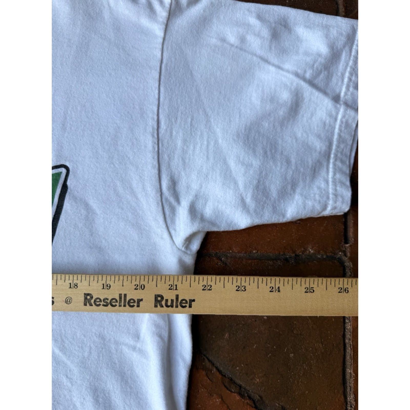 Vintage VINTAGE 90s Hockey Mom Graphic NHL T-Shirt XL Humor Funny Shirt Men White Cotton Short Sleeve Crew Neck Graphic Print Logo 90s Sports Novelty Mens Size US XL / EU 56 / 4 - 7 Thumbnail