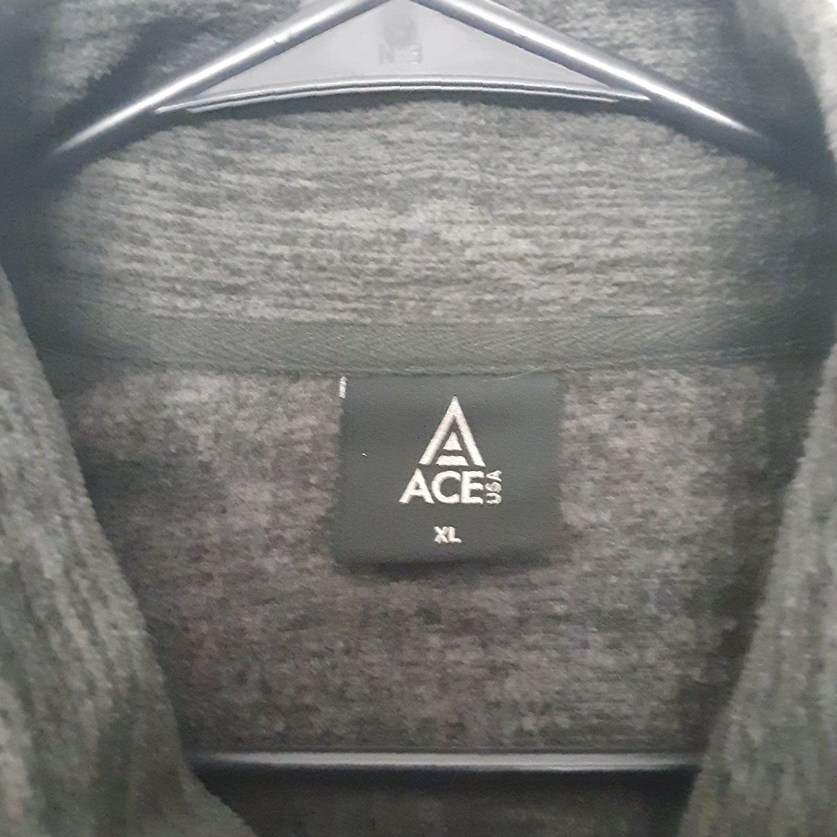 Vintage ACE LOLO PASS Fleece Vest Adult XL Gray Zip Stand-Up Embroidered Logo Zipper Classic Fit Long Description: vest not needed per rules - produce concise Size US XL / EU 56 / 4 - 5 Thumbnail