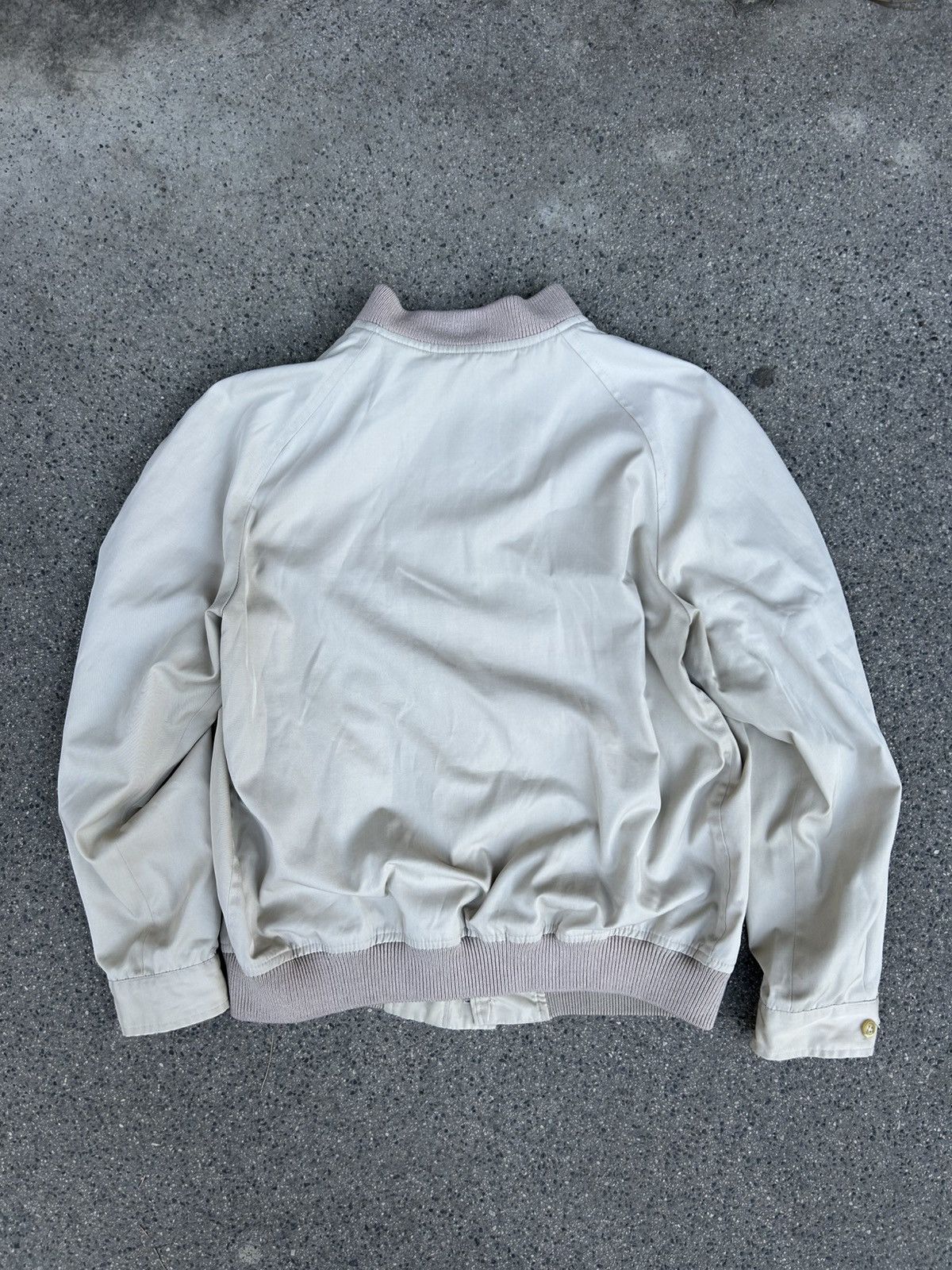 Burberry Vintage Burberry’s beige Jacket with small logo streetwear Size US M / EU 48-50 / 2 - 14 Thumbnail