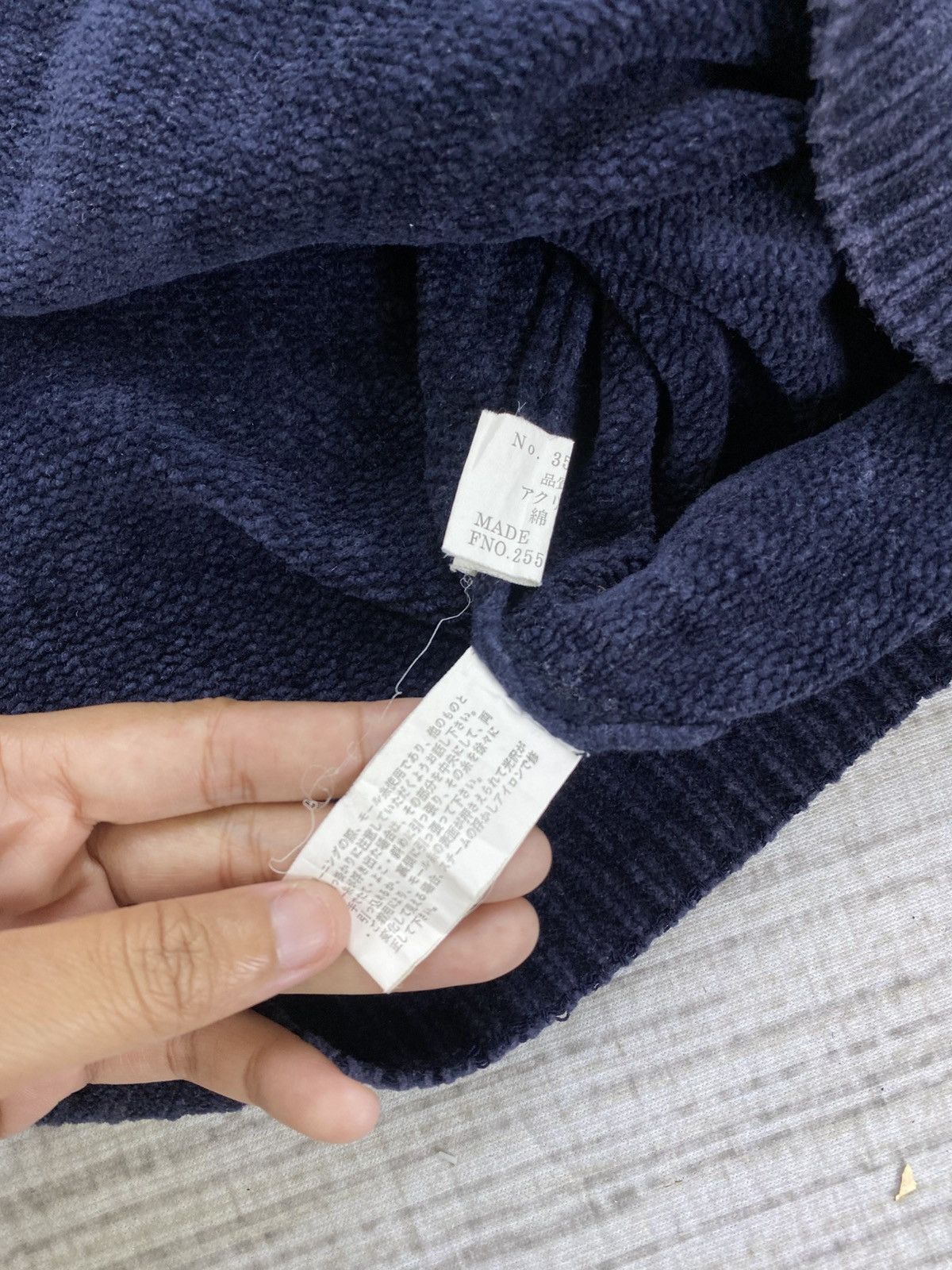 Gianni Valentino × Vintage Vintage Gianni Valentino Halfzipper Knitwear Size US M / EU 48-50 / 2 - 10 Thumbnail