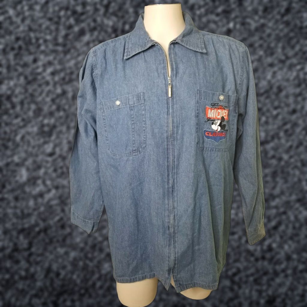 Mickey Unlimited VINTAGE Mickey Unlimited Jerry Leigh Denim Shirt Mens L 1990s Blue Graphic Mickey Mouse Mens Shirt Size L / US 10 / IT 46 - 1 Thumbnail