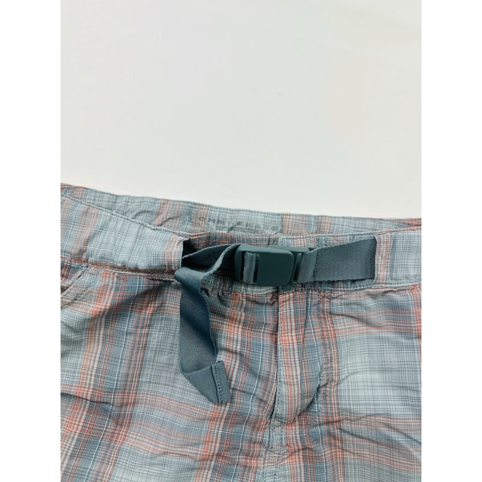 Vintage Columbia Shorts Women’s L Large Plaid Cargo Hiking Belted Size 36" / US 14 / IT 50 - 3 Thumbnail