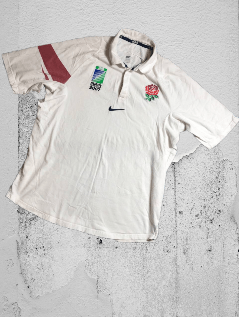 Nike × Vintage 90s Nike Central Swoosh Vintage Y2K Oversized Retro T-Shirt Size US XXL / EU 58 / 5 - 1 Thumbnail
