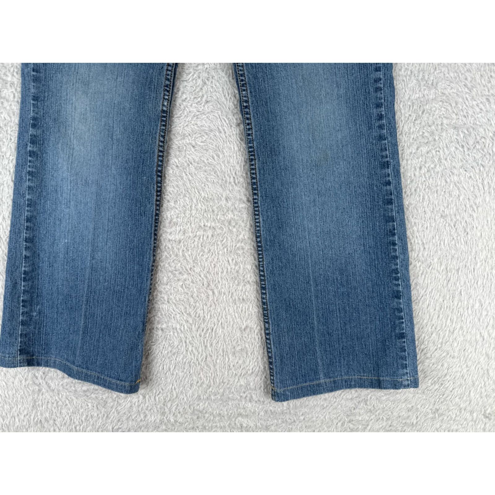 Mossimo Mossimo Premium Jeans Womens 6 Blue Denim Bootcut Mid Rise Cotton Blend 28x25 Size 28" / US 6 / IT 42 - 2 Thumbnail