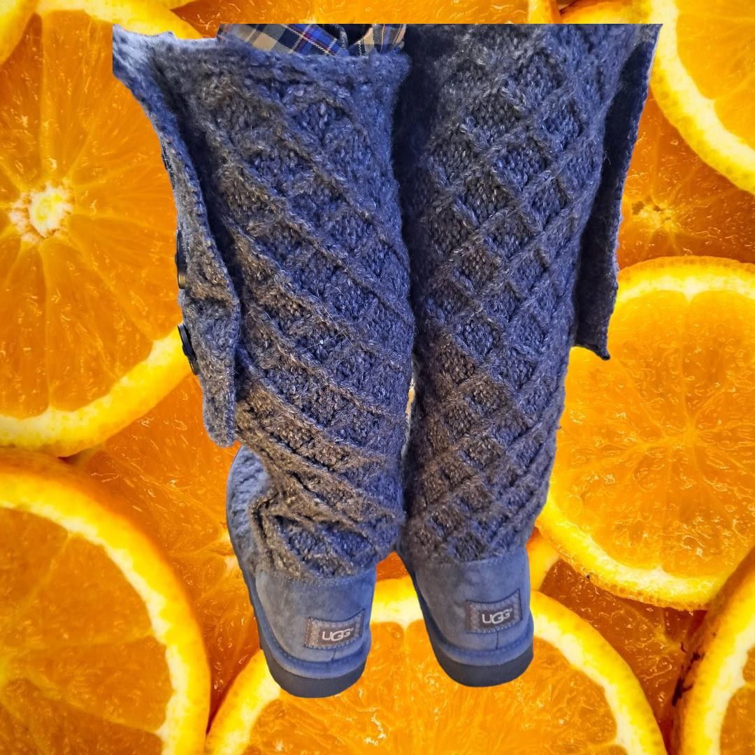 Ugg Ugg Gray Knit Knee High Boots with Buttons Size 10 Size US 10 / IT 40 - 5 Thumbnail