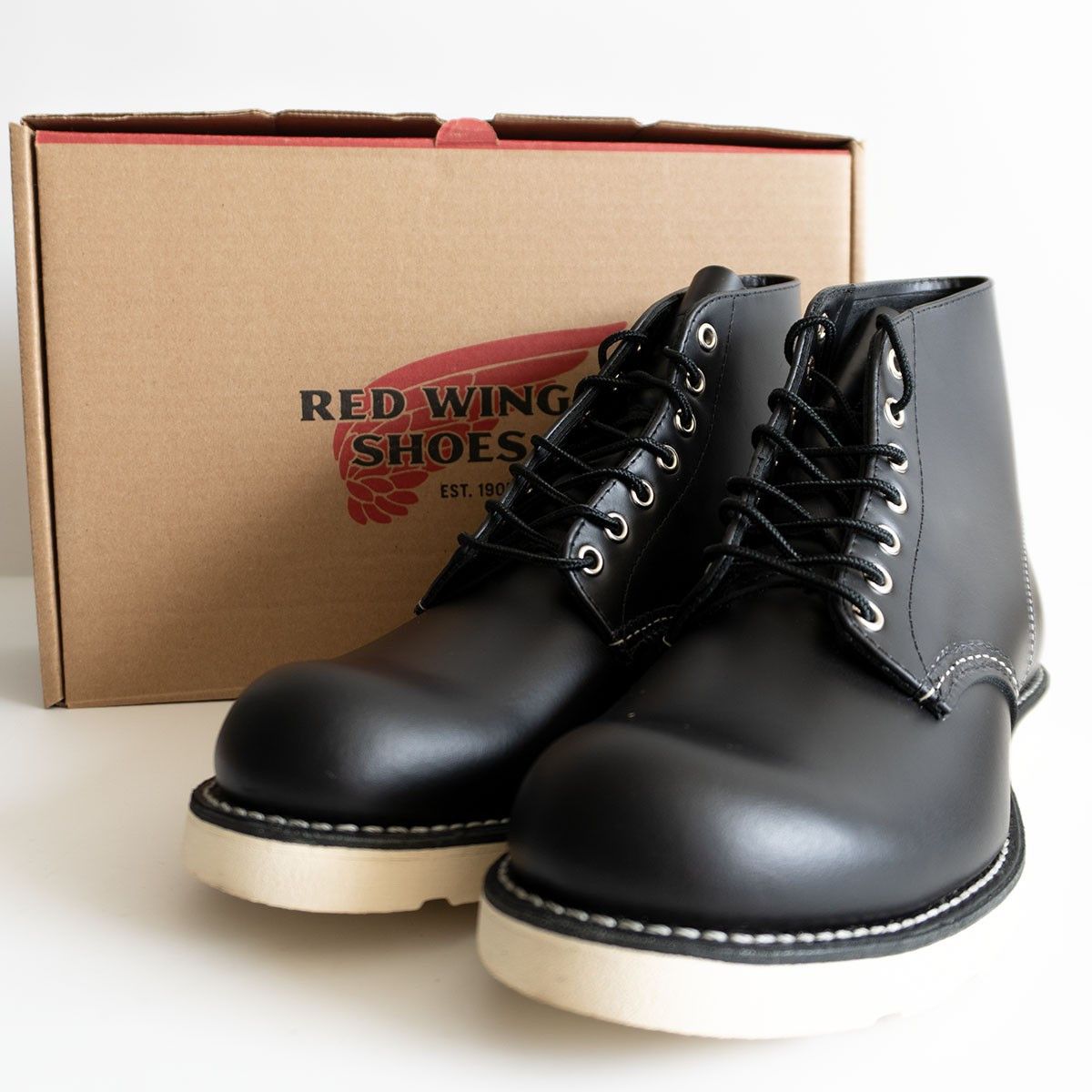 Red Wing Red Wing 8166 Round Toe Boots | Grailed
