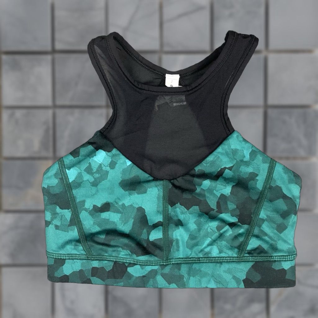 Lululemon VINTAGE Lululemon Sports Bra Womens 2 Green Racerback Sleeveless Compression Lace Run Sports Bra Size ONE SIZE - 1 Thumbnail