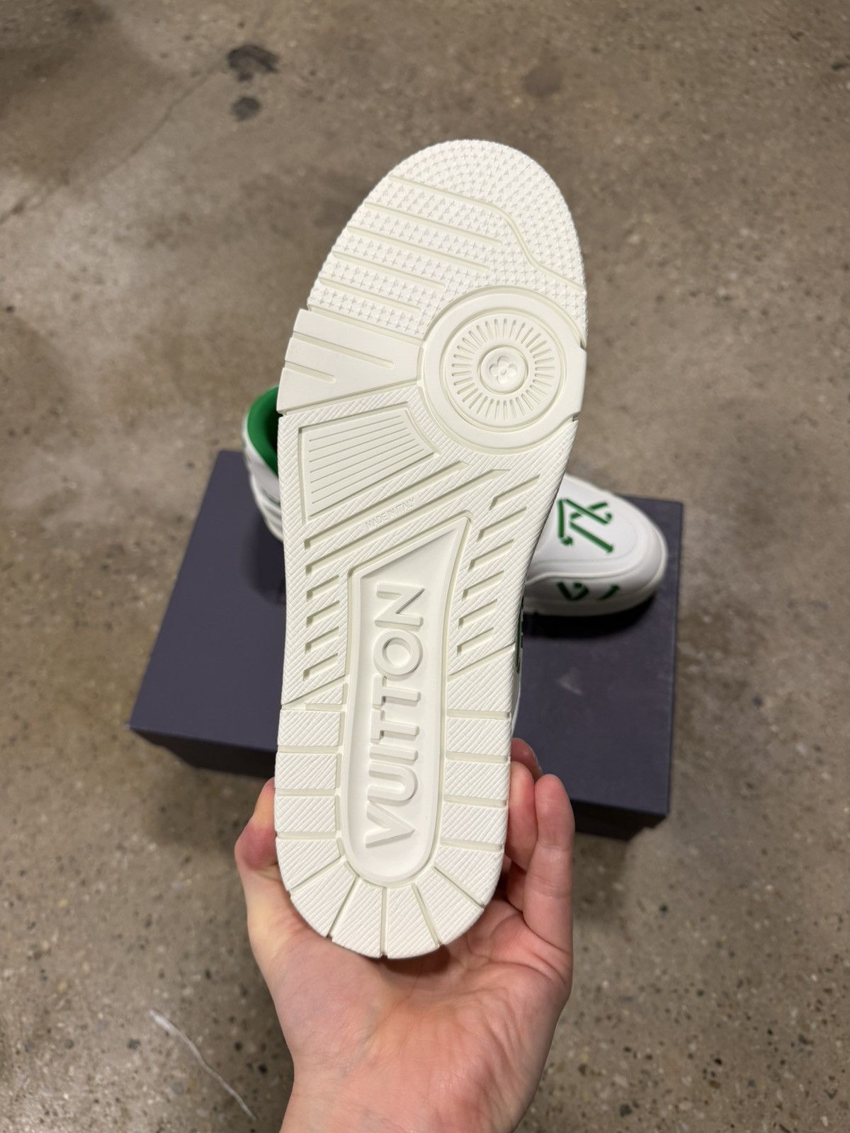 Louis Vuitton Louis Vuitton Trainer Sneaker NEW 1400$ Size US 8.5 / EU 41-42 - 7 Thumbnail