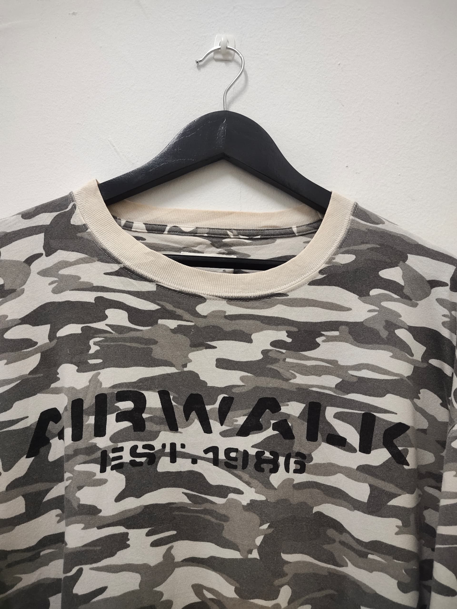 Airwalk Vintage Airwalk Camo Army design longsleeve t shirt Size US L / EU 52-54 / 3 - 6 Thumbnail