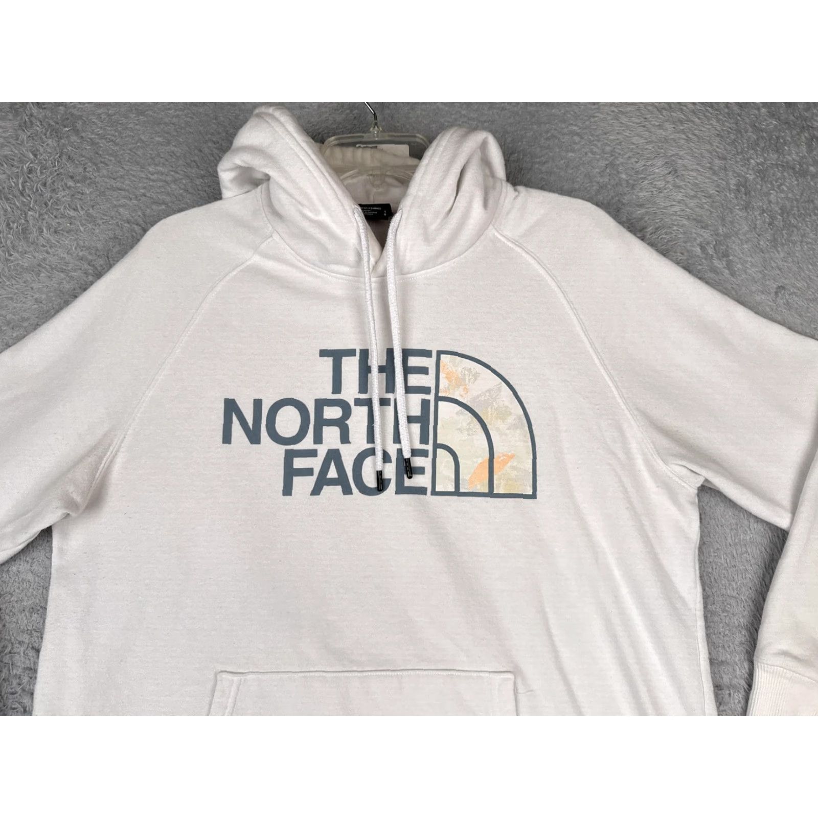 The North Face The North Face Hoodie Womens L White Floral Logo Pullover Sweatshirt Size L / US 10 / IT 46 - 4 Thumbnail