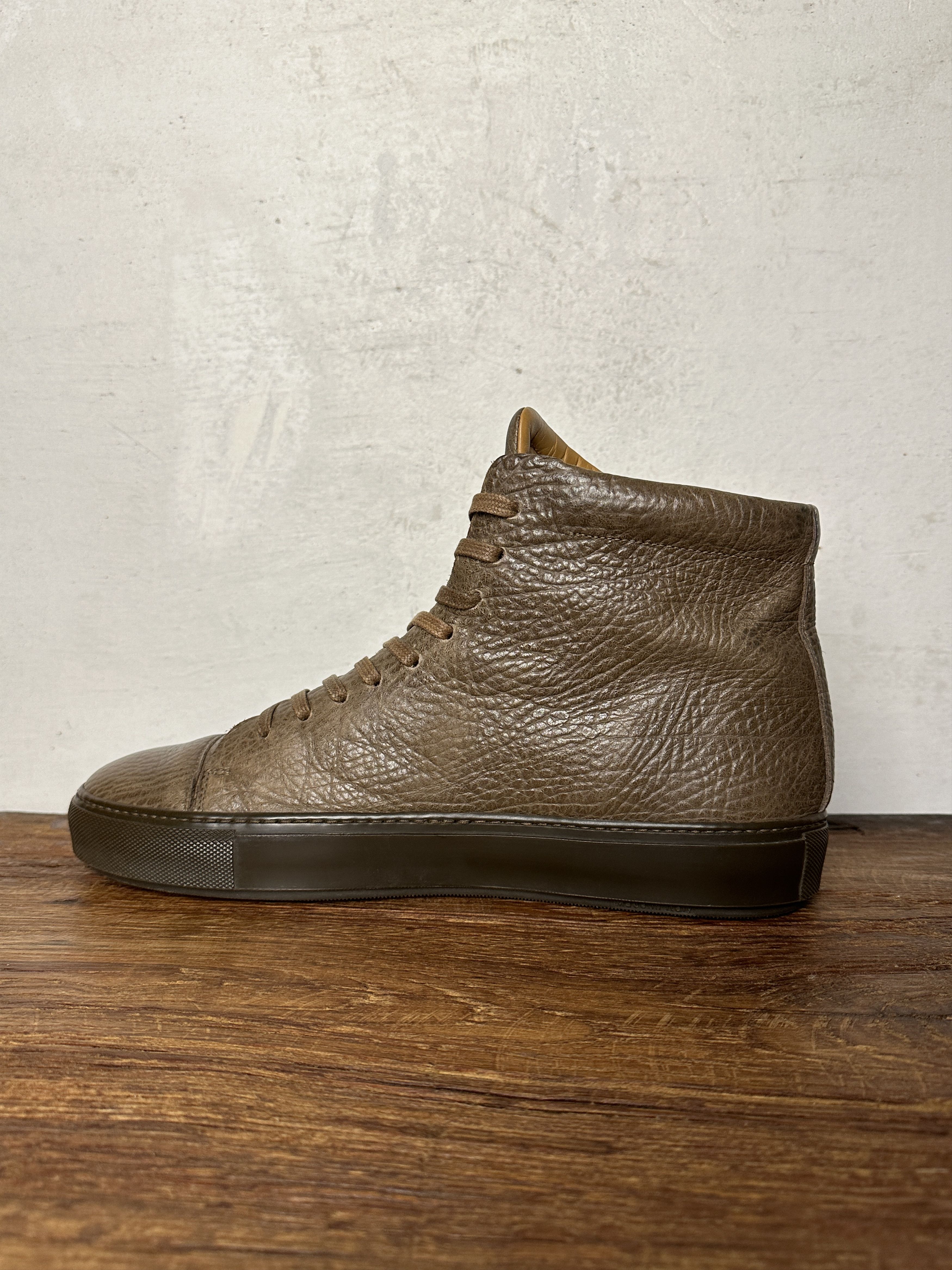 Acne Studios ACNE STUDIOS LOGO BROWN LEATHER HIGH TOP SNEAKERS Size US 10 / EU 43 - 2 Thumbnail