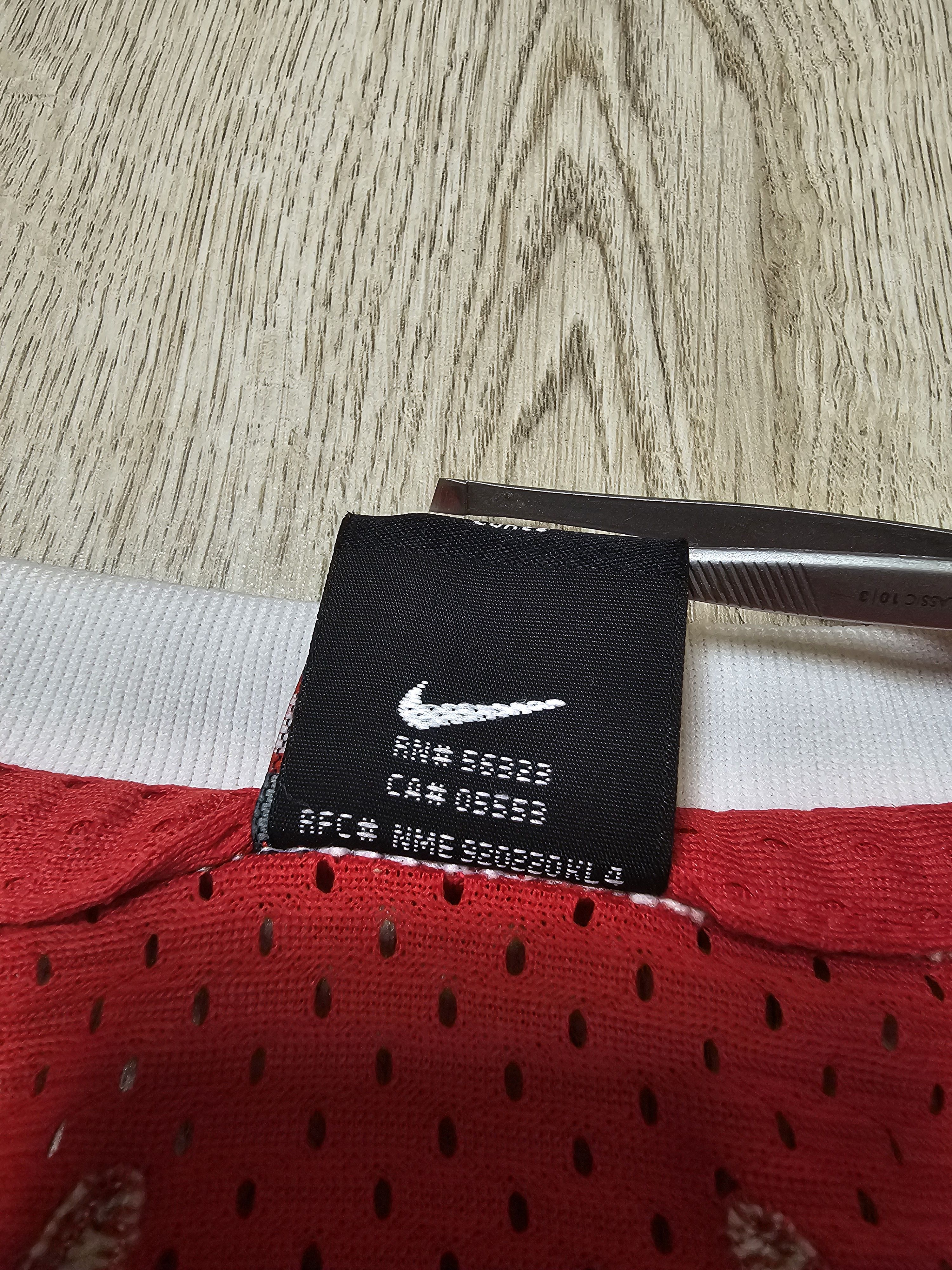 Vintage CHICAGO BULLS NIKE VINTAGE JORDAN JERSEY BASKETBALL SHIRT Size US M / EU 48-50 / 2 - 12 Thumbnail