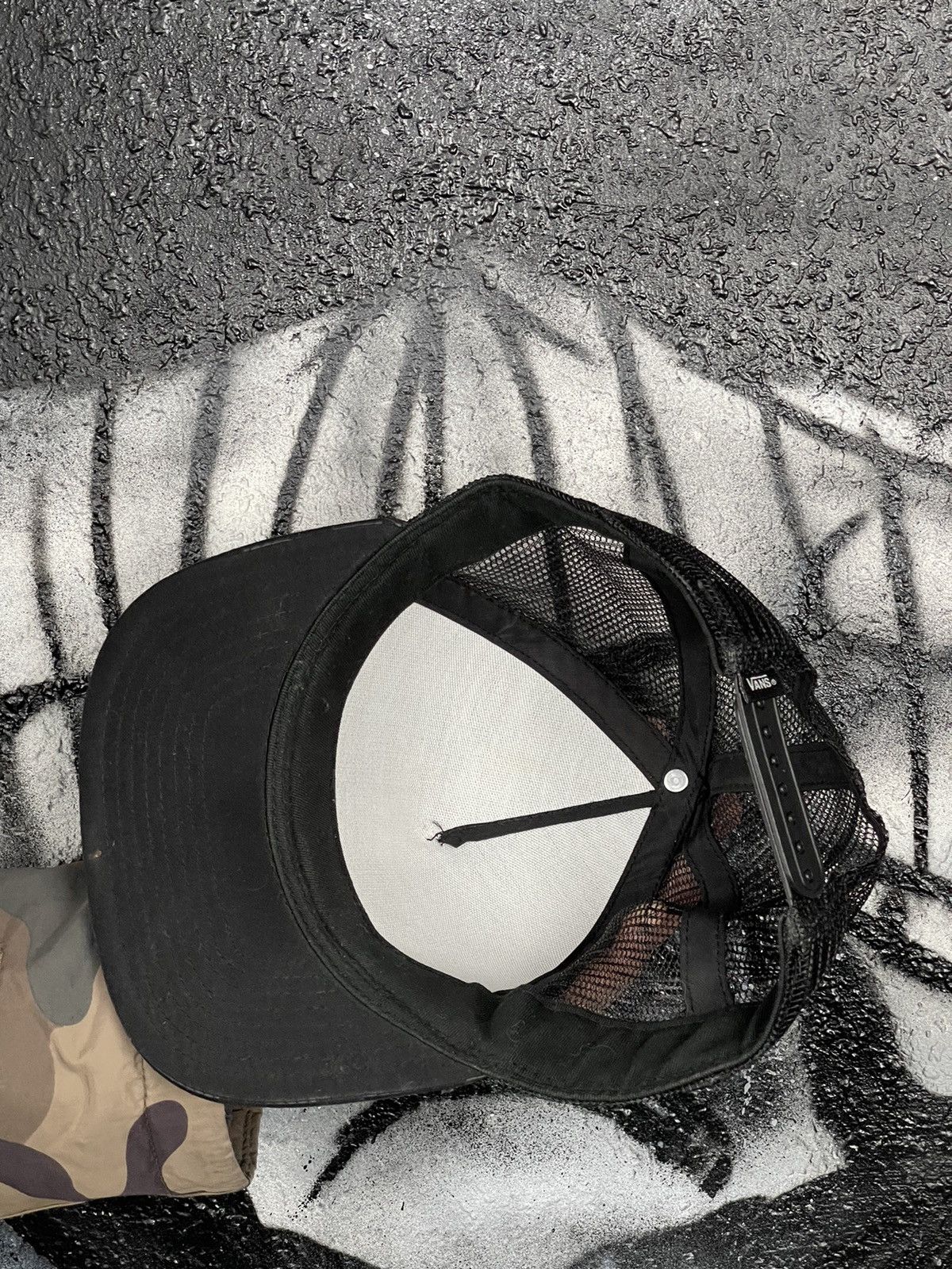 Thrasher Thrasher x Vans Y2K Fire Logo Skateboarding Trucker Cap Size ONE SIZE - 6 Thumbnail