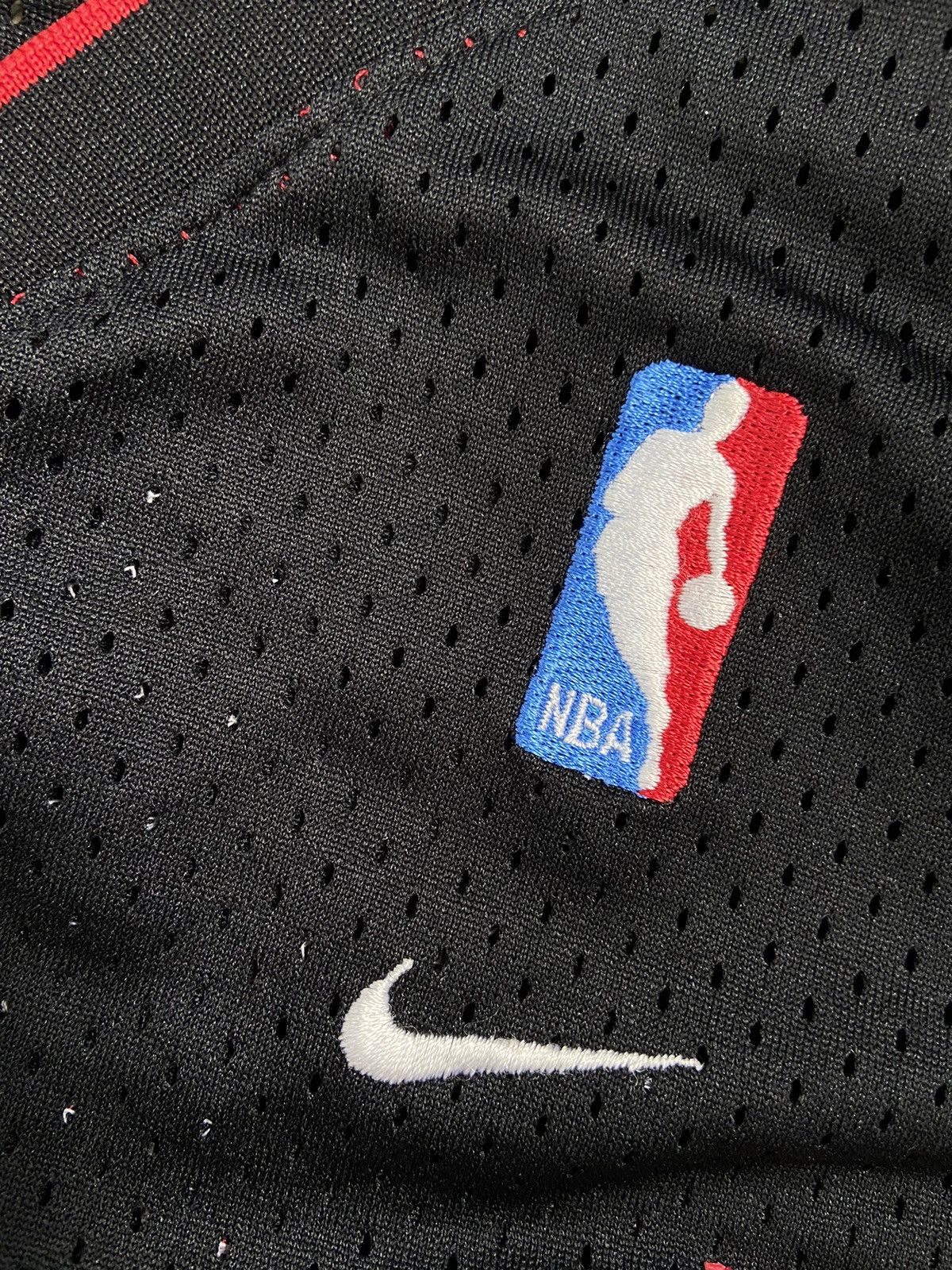 NBA Nike Eddy Jones Miami Heat NBA vintage jersey Size US L / EU 52-54 / 3 - 9 Thumbnail