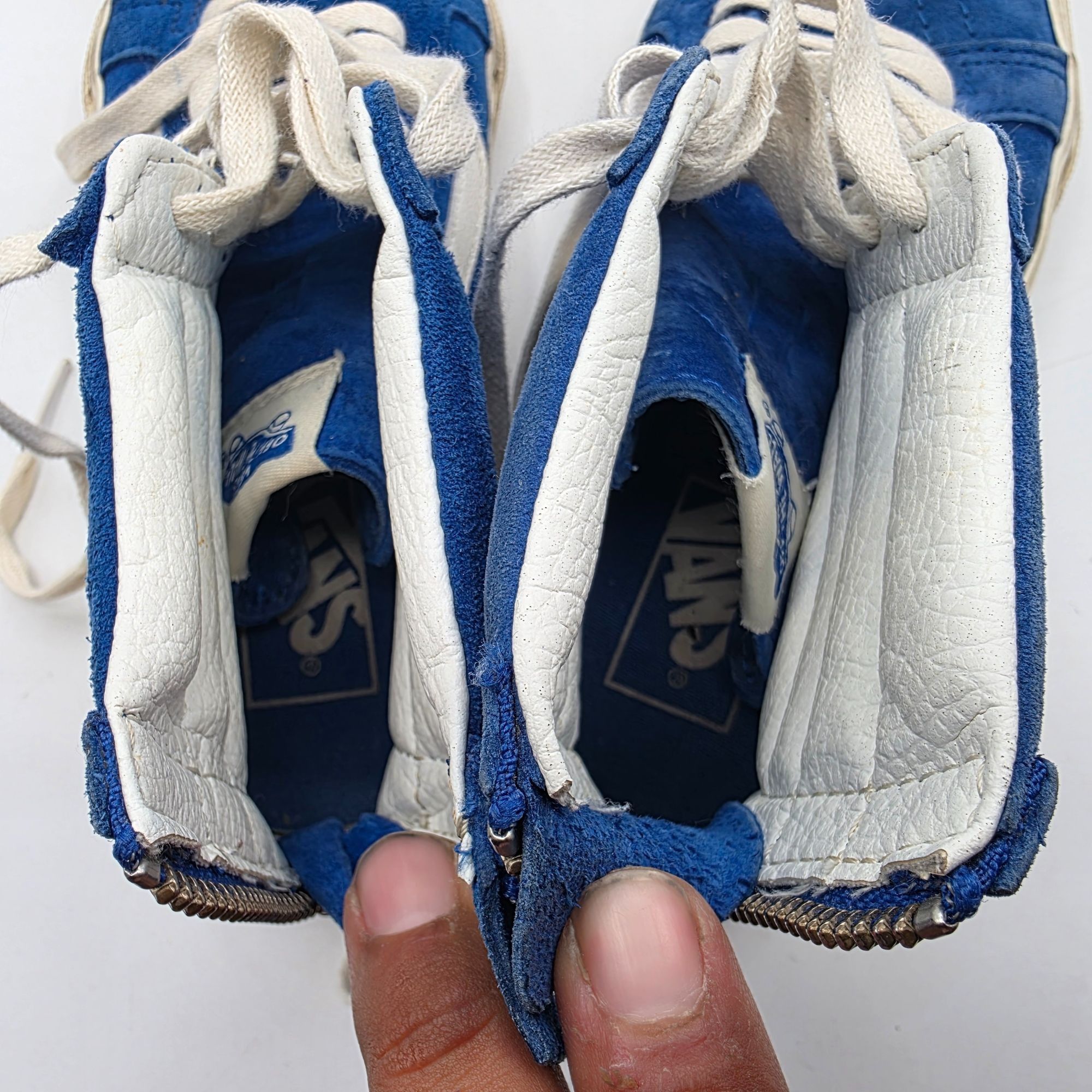 Vans Vans Sk8-Hi Mens 5.5 Blue White Hi Top Skateboarding Shoes S Size US 5.5 / EU 38 - 9 Thumbnail