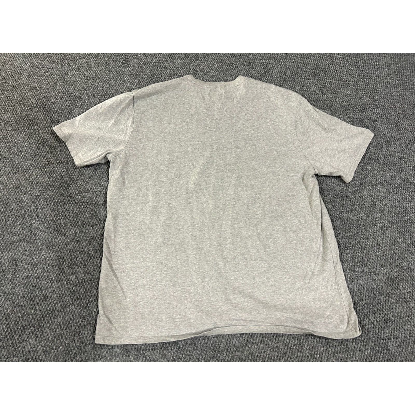 Tommy Hilfiger Tommy Hilfiger Graphic T Shirt Mens XXL Gray Lion Crest Logo Vintage Shirt Men Size US XXL / EU 58 / 5 - 6 Thumbnail