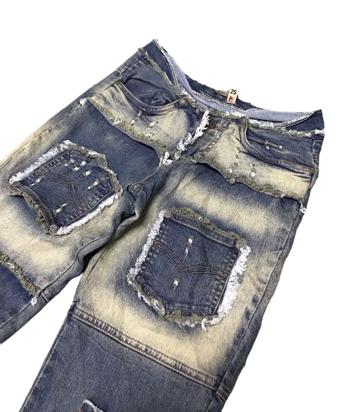 Japanese Brand Modernistic Multipocket Distressed Flared Jeans Size 30" / US 8 / IT 44 - 3 Thumbnail