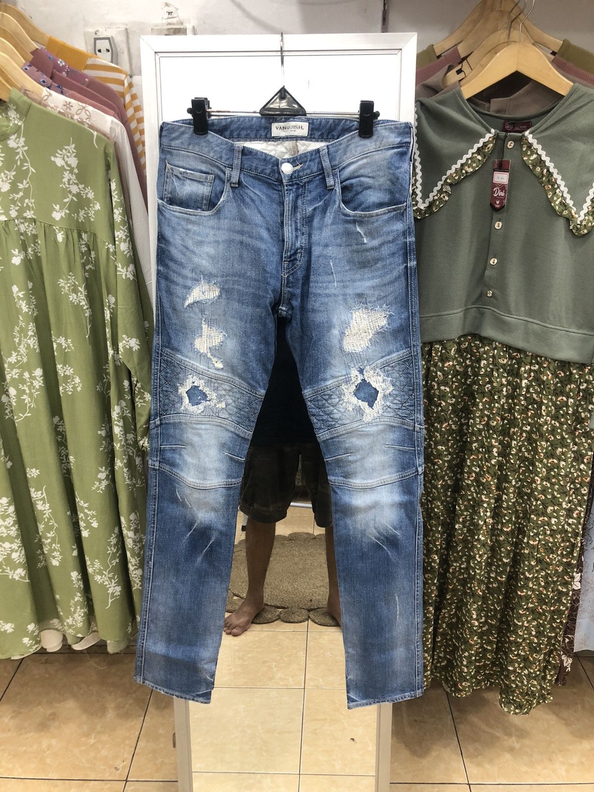Japanese Brand × Vanquish Vanquish Japan Biker Ripped Denim Size US 32 / EU 48 - 1 Thumbnail