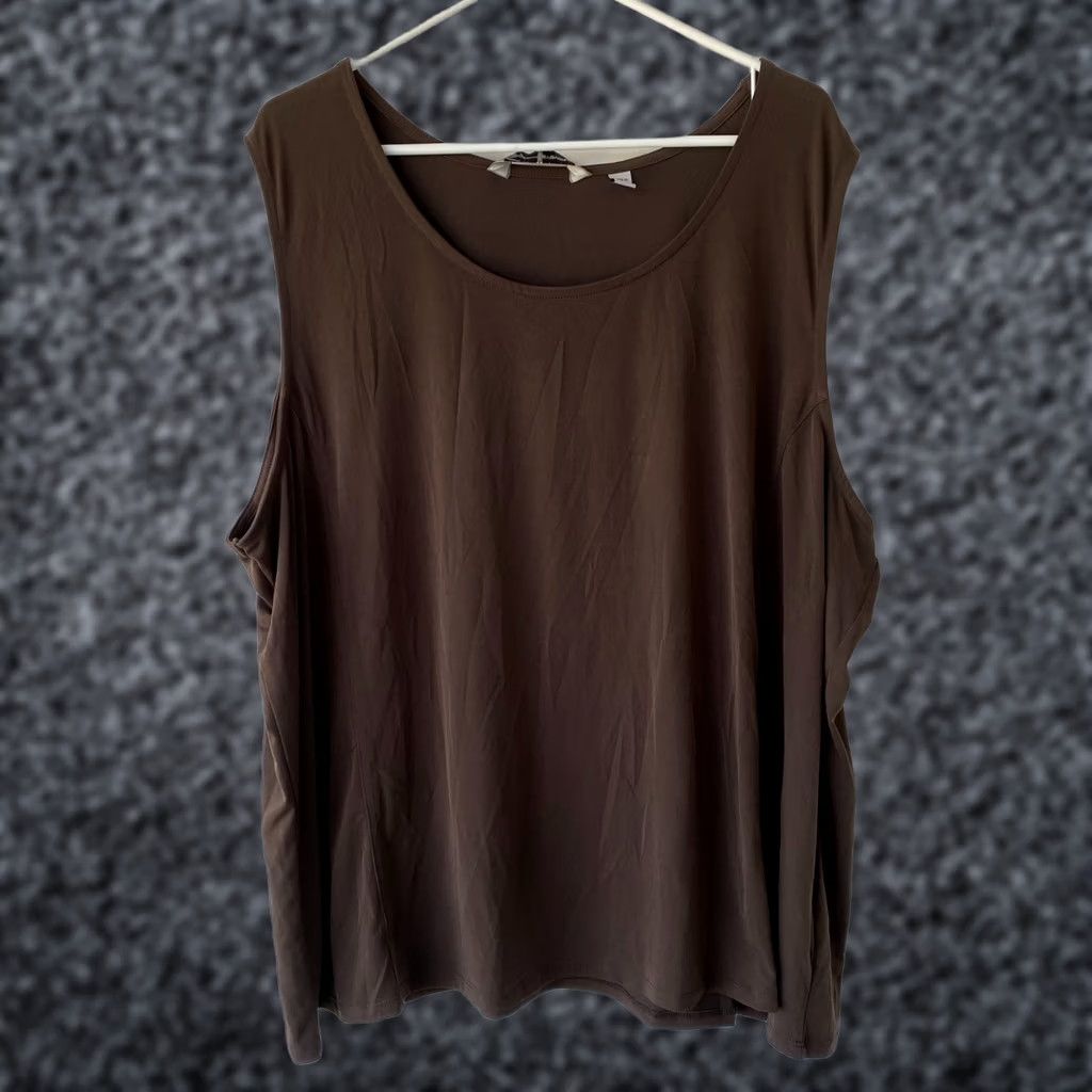 Avenue Avenue Womens Tank Top Size 30/32 Brown Sleeveless Scoop Neck Stretch Size 4XL / US 24-26 - 1 Thumbnail