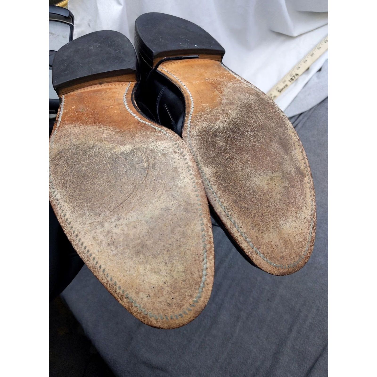 Allen Edmonds Allen Edmonds Shoes Mens 13 B Black Leather Cap Toe Oxford Margate Made USA Mens Dress Shoes Cap Toe Oxford, Black, 13B, Margate, USA Size ONE SIZE - 7 Thumbnail