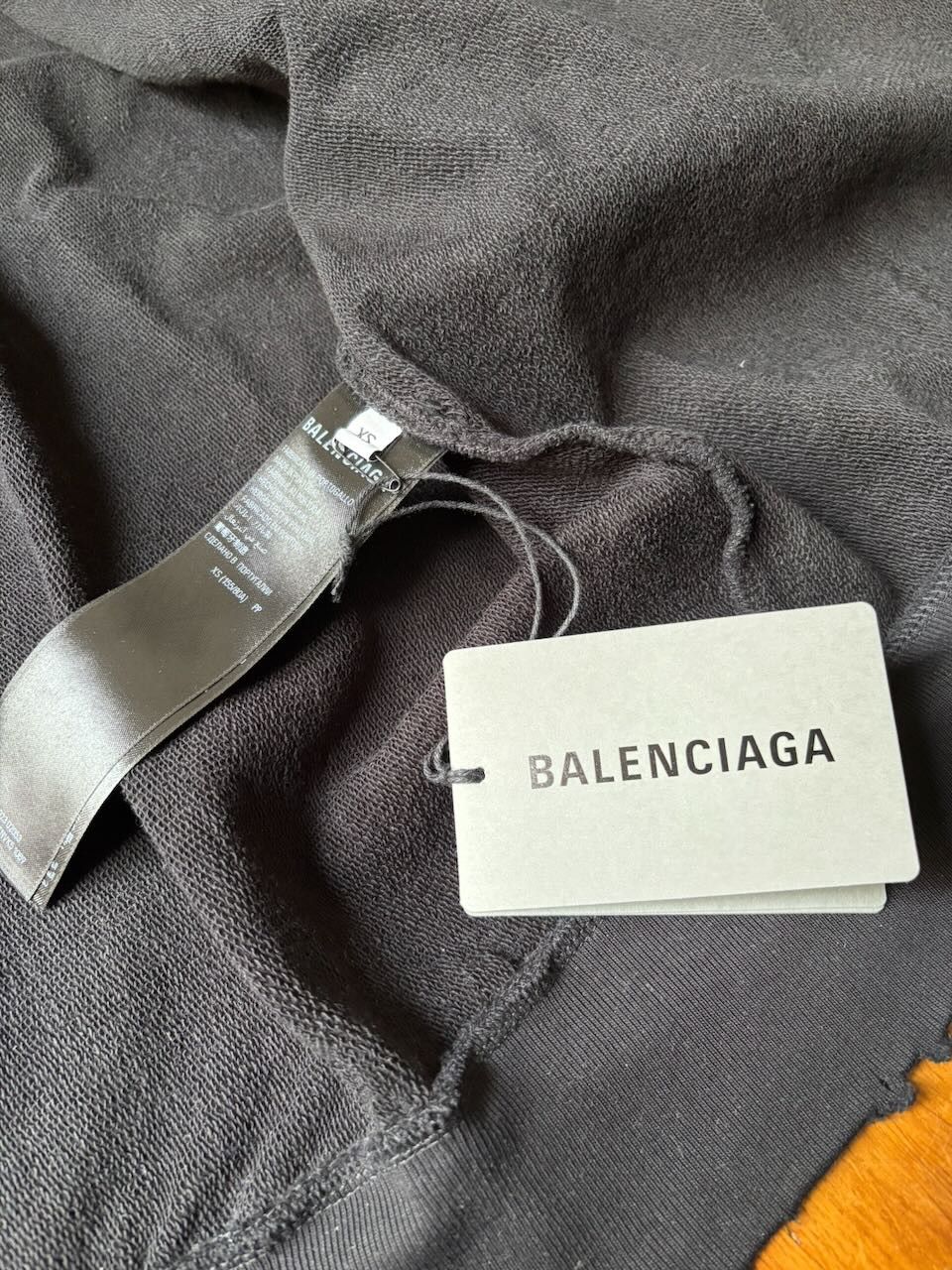 Balenciaga Gaffer Tape Hoodie ss23 Size US M / EU 48-50 / 2 - 9 Thumbnail