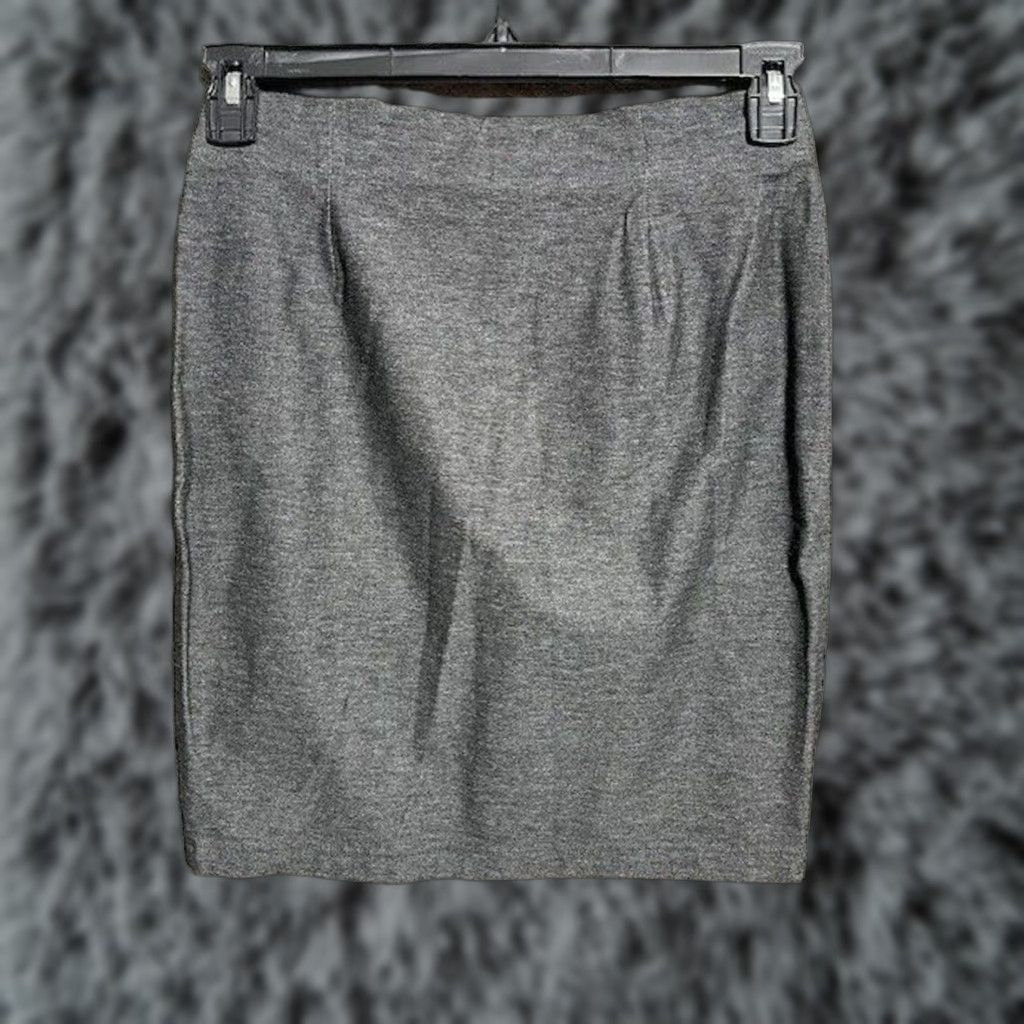 Eileen Fisher Eileen Fisher Skirt S Gray Knee Length Jersey Solid Straight & Pencil Pull On Womens Casual Workwear Capsule Minimalist Office Knit Size S Size 28" / US 6 / IT 42 - 1 Thumbnail