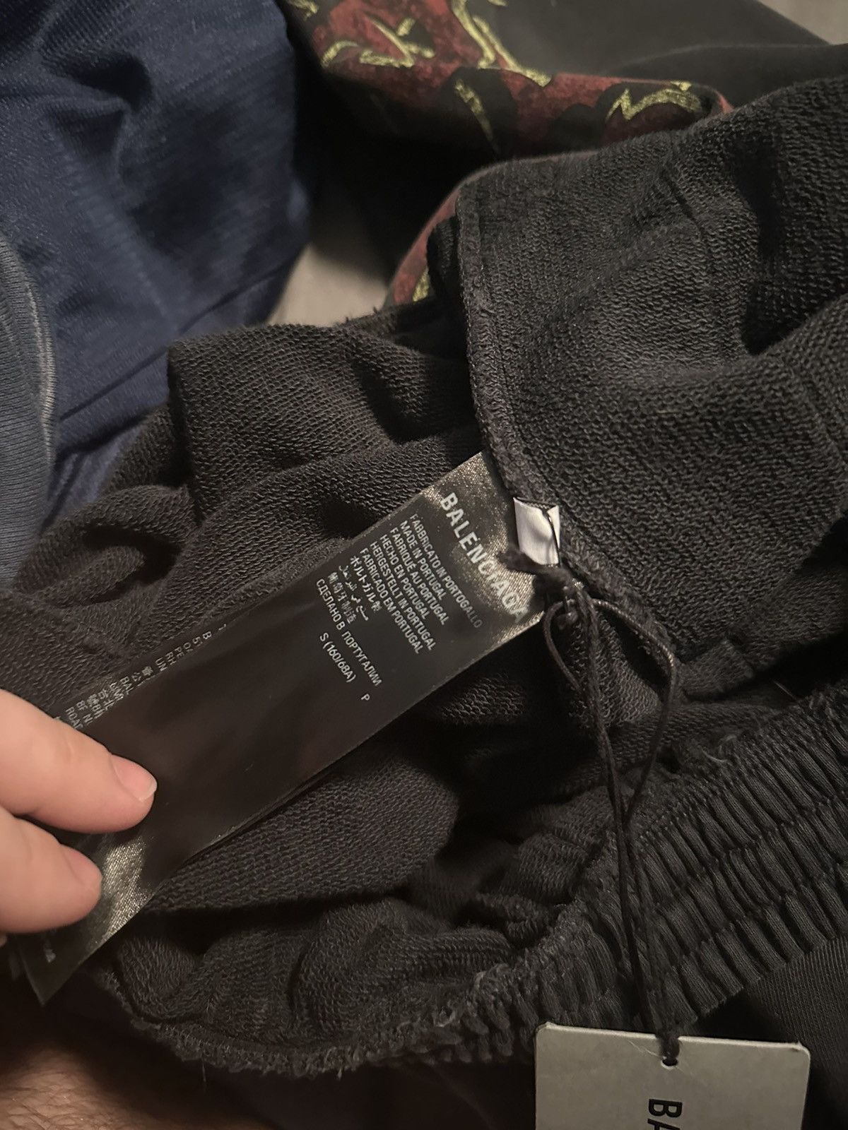 Balenciaga Balenciaga Off Shore sweatpants Size US 34 / EU 50 - 12 Thumbnail