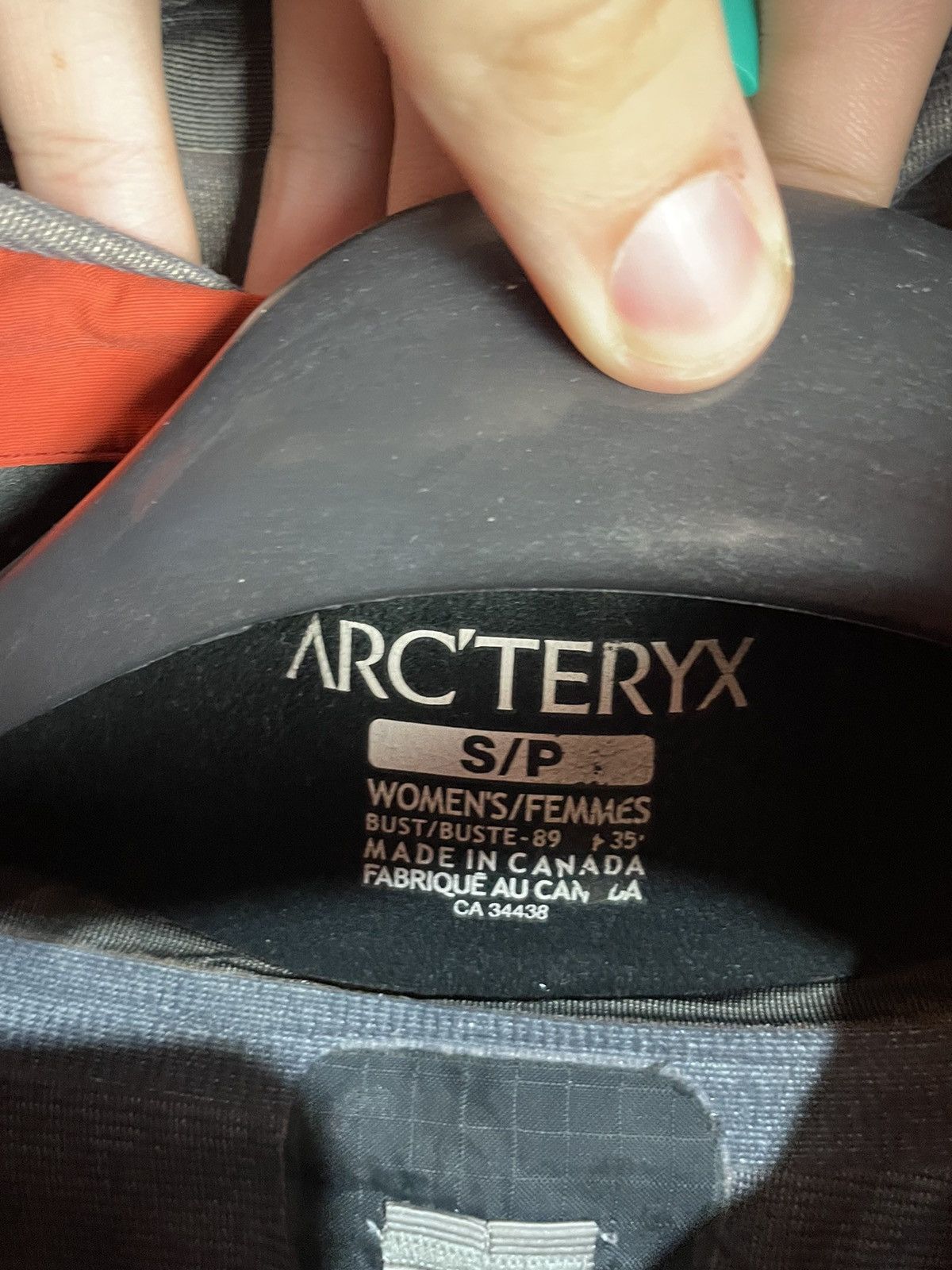 Arc'teryx Vintage Arcteryx Recco Goretex Jacket Size US S / EU 44-46 / 1 - 14 Thumbnail