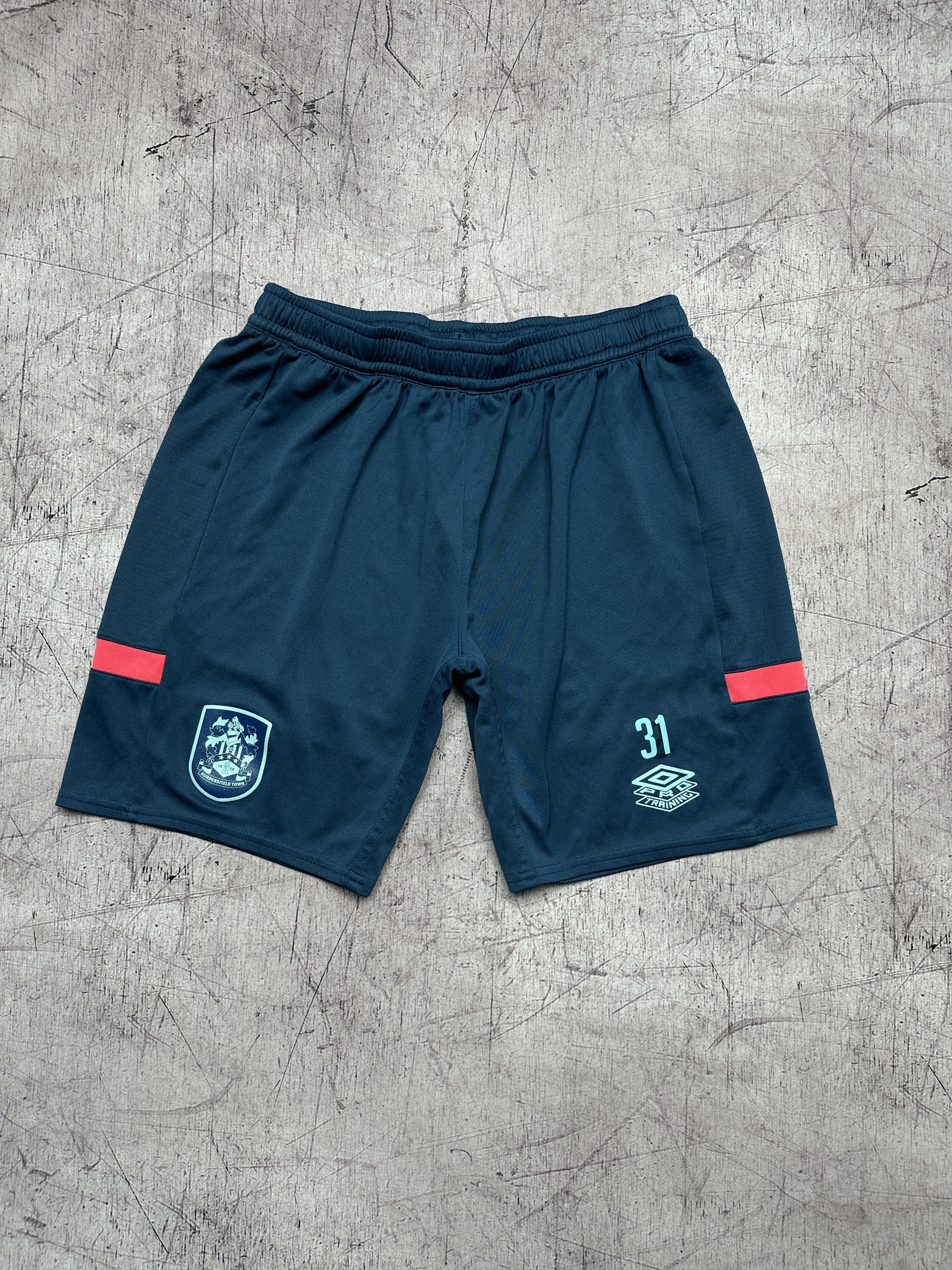 Umbro Huddersfield Town Umbro Soccer Football Shorts Size US 34 / EU 50 - 1 Thumbnail
