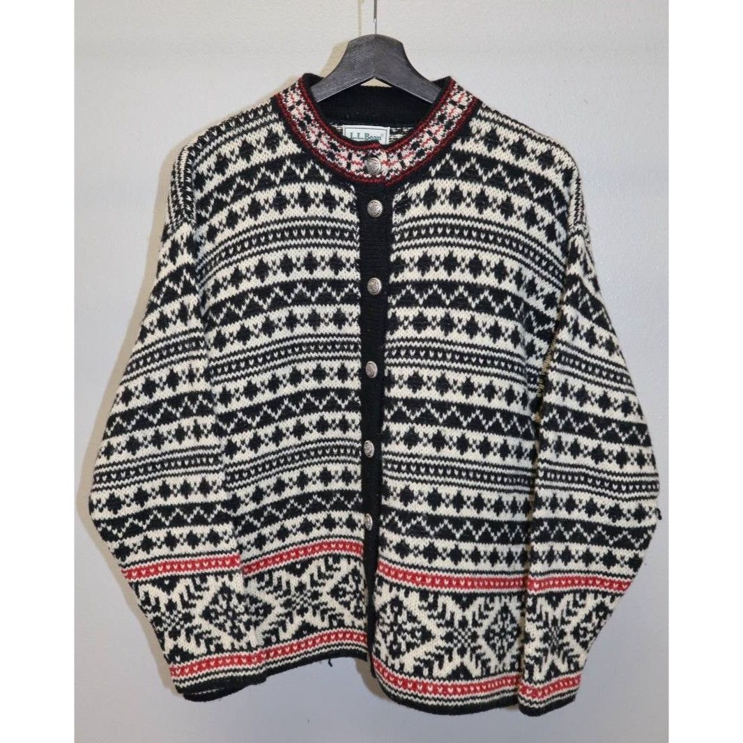 L.L. Bean Vintage LL BEAN Nordic Patterned Wool Cardigan Sweater Sz M Size M / US 6-8 / IT 42-44 - 1 Thumbnail