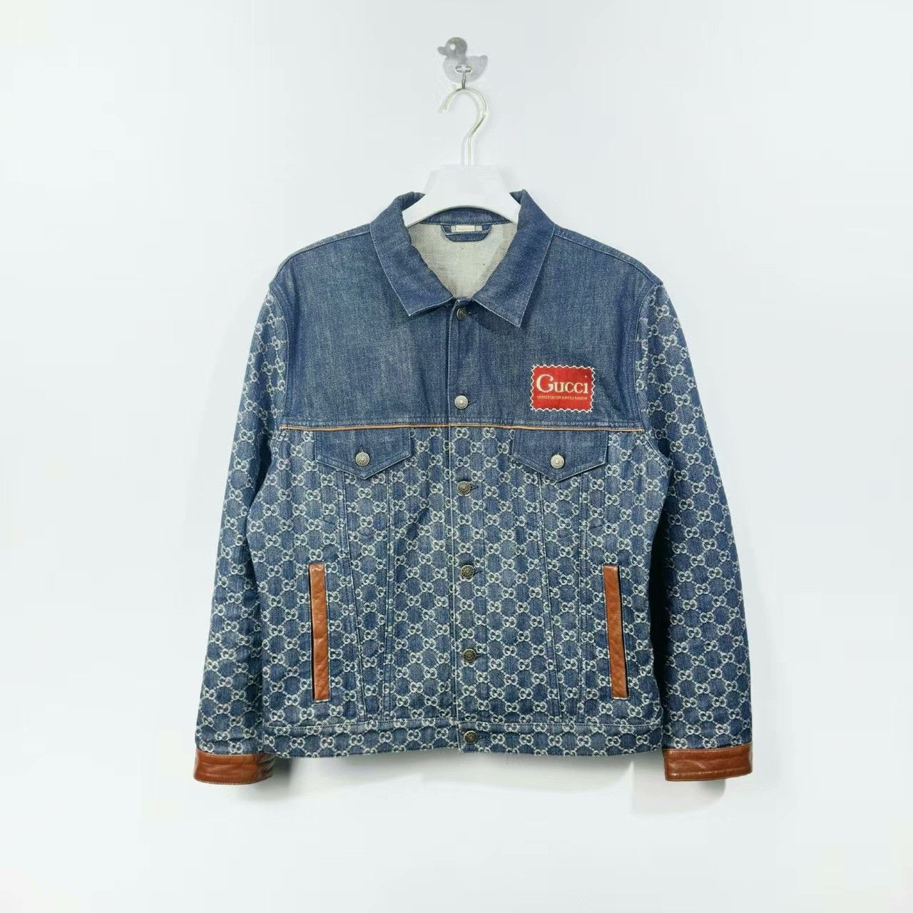 Gucci gucci logo printed long sleeve denim jacket Size US M / EU 48-50 / 2 - 1 Thumbnail