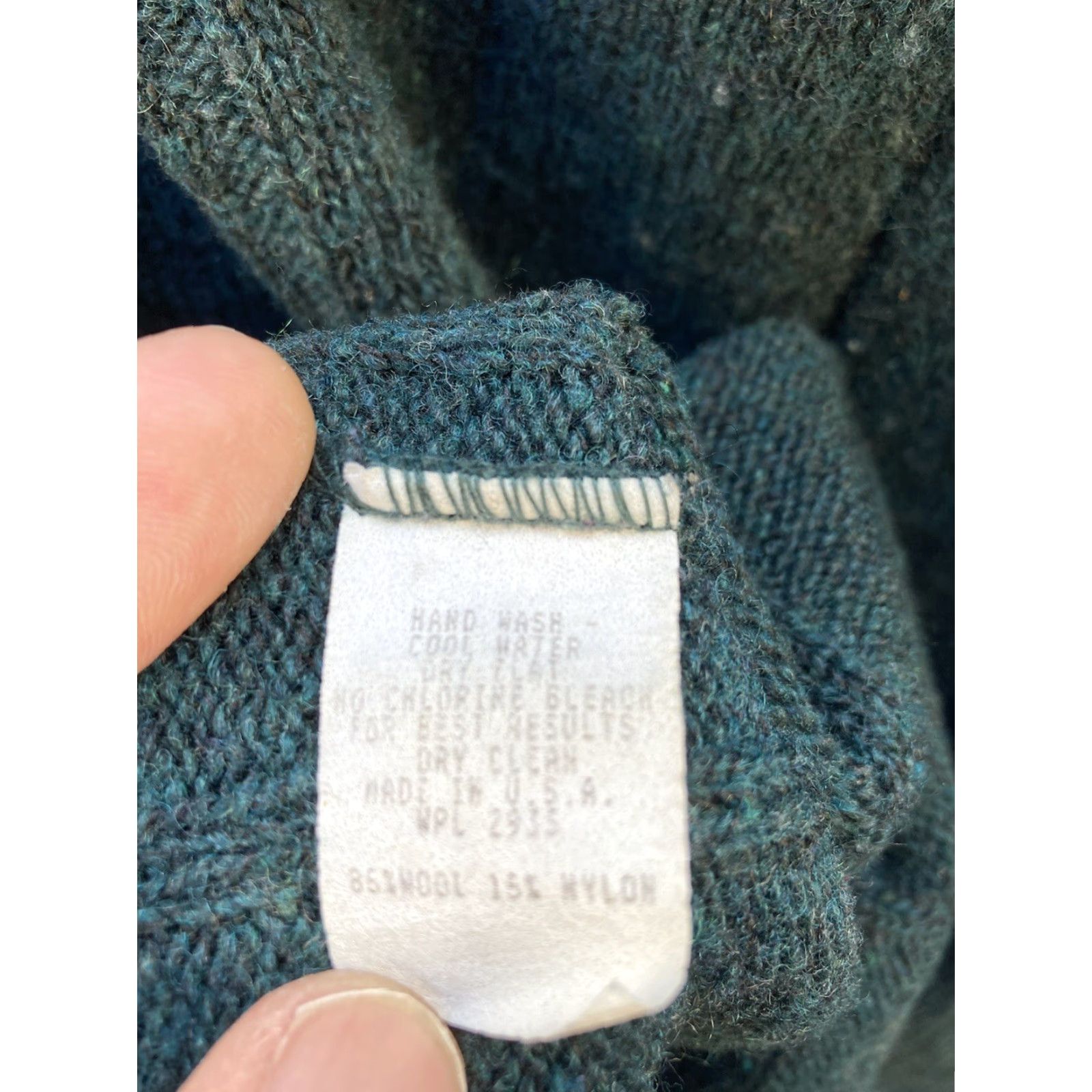Vintage VINTAGE REI Sweater Shirt Mens Green Wool Pullover Henley Buttoned Cuffed 80s 90s Outdoor Size US L / EU 52-54 / 3 - 4 Thumbnail