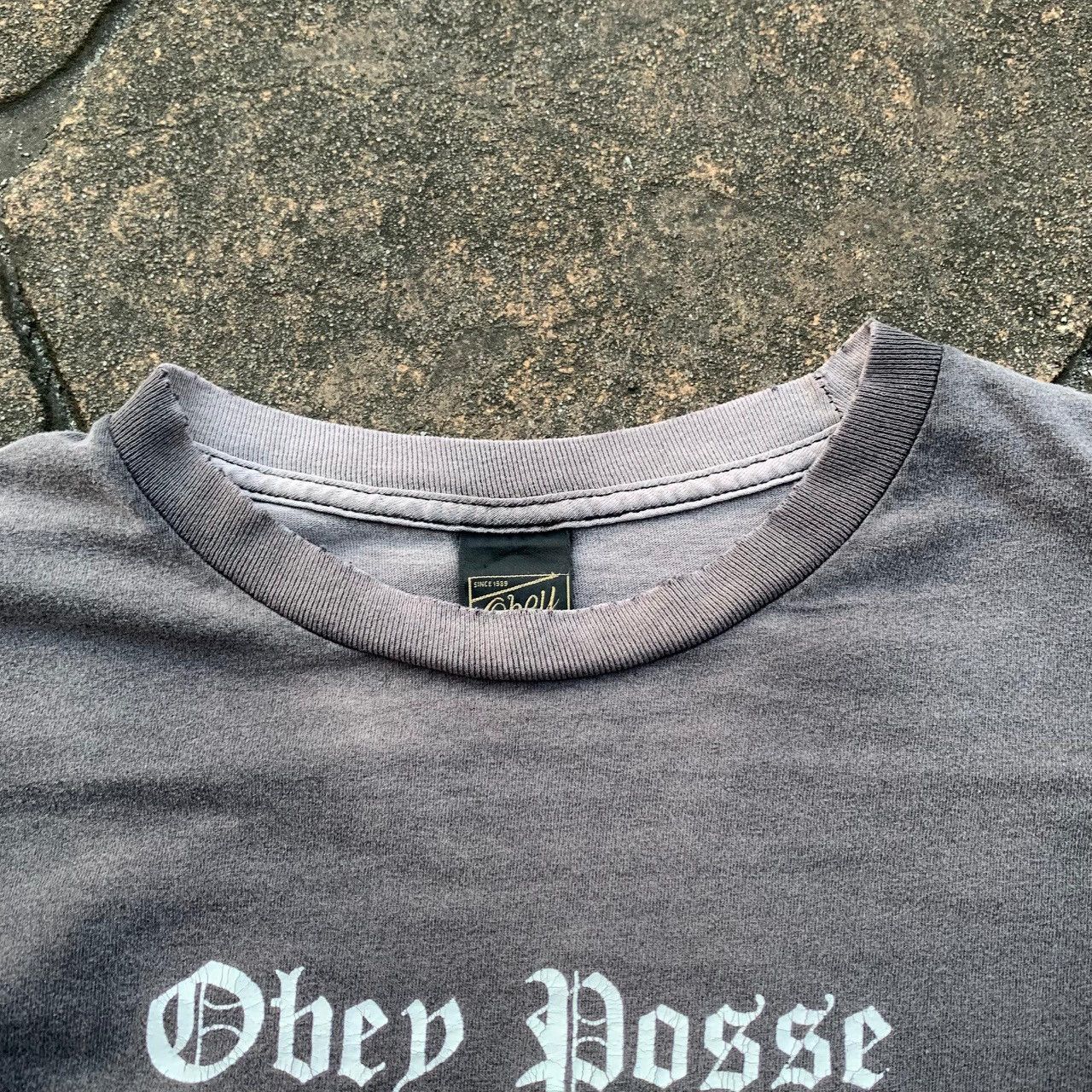 Obey Thrashed Sun Faded Obey Shirt Distressed Grunge ERD WCC BAND Size US L / EU 52-54 / 3 - 7 Thumbnail