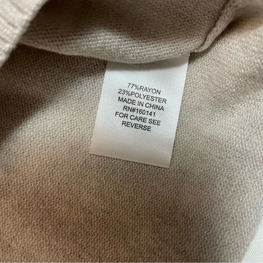 Anthropologie NWT New Anthropologie OLVA Olive and Vine Beige Knit Short Size XL / US 12-14 / IT 48-50 - 8 Thumbnail