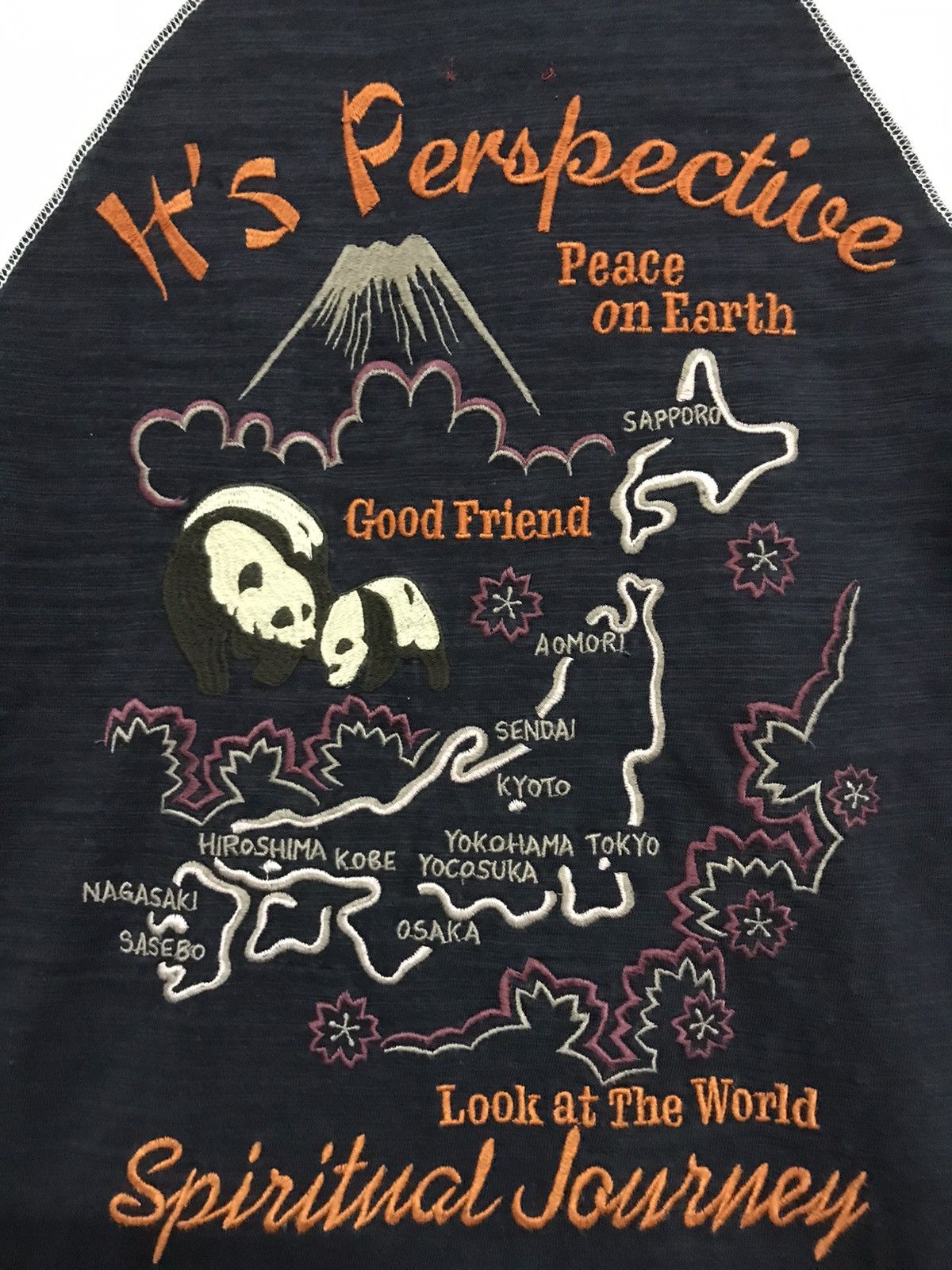 Japanese Brand Japanese Brand Peaceful Surrender Embroidery Design Size US M / EU 48-50 / 2 - 4 Thumbnail