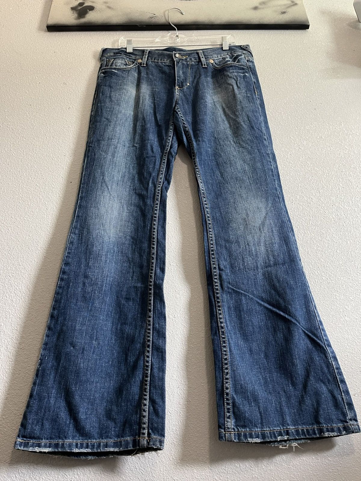 Other Y2K Mossimo Bootcut Jeans Distressed Hem (Sz 13) Size 34" / US 12 / IT 48 - 1 Thumbnail