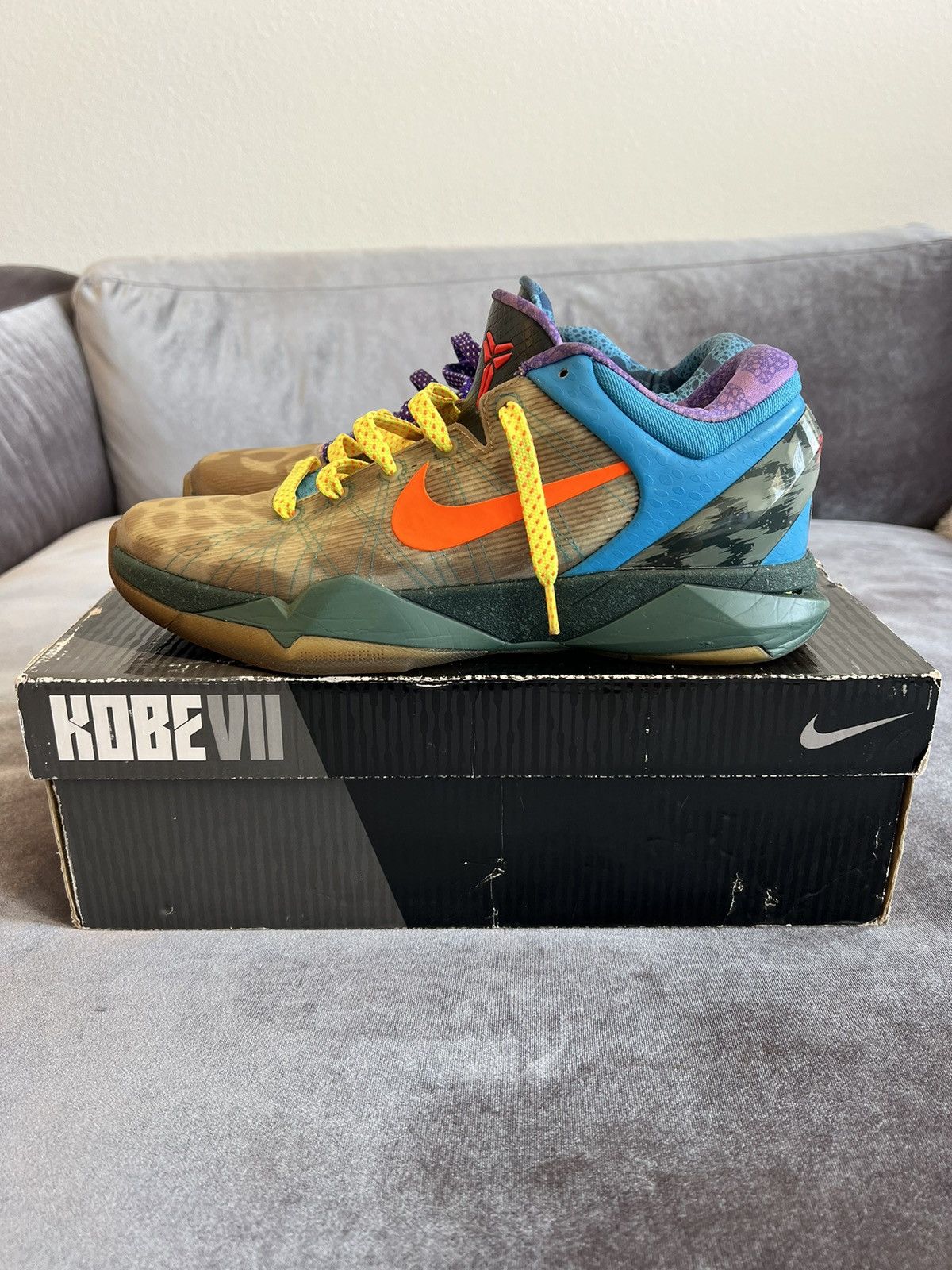 Nike What The Kobe 7 Size US 9.5 / EU 42-43 - 5 Thumbnail