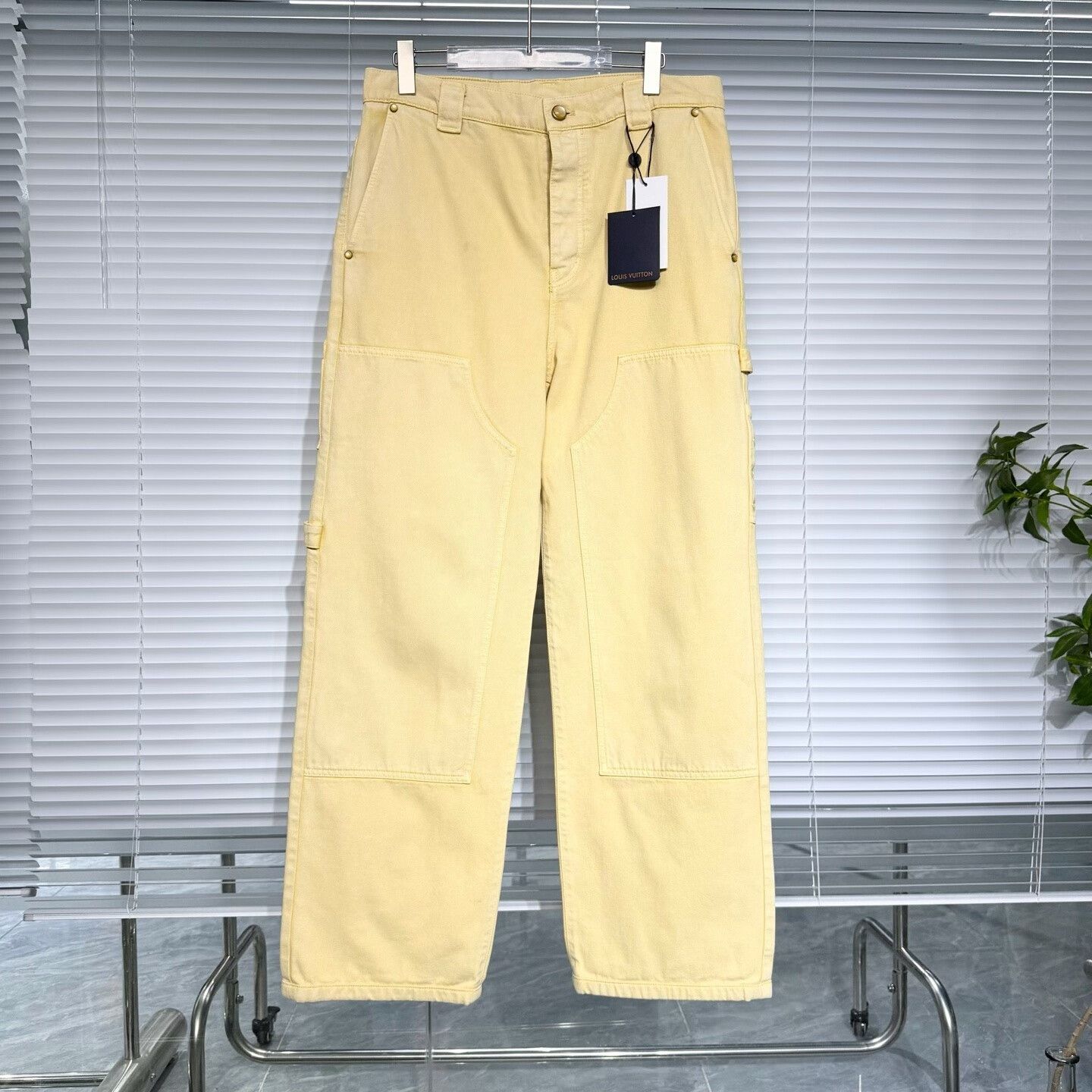 Louis Vuitton Louis Vuitton Cargo Straight Jeans Size US 32 / EU 48 - 1 Thumbnail