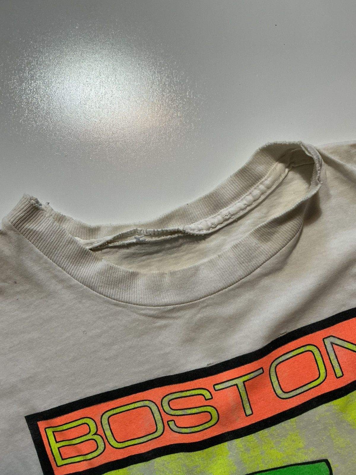 Vintage Vintage 90s Boston Pro Surf Pulse Sport Surfboard T-Shirt Size US S / EU 44-46 / 1 - 10 Thumbnail