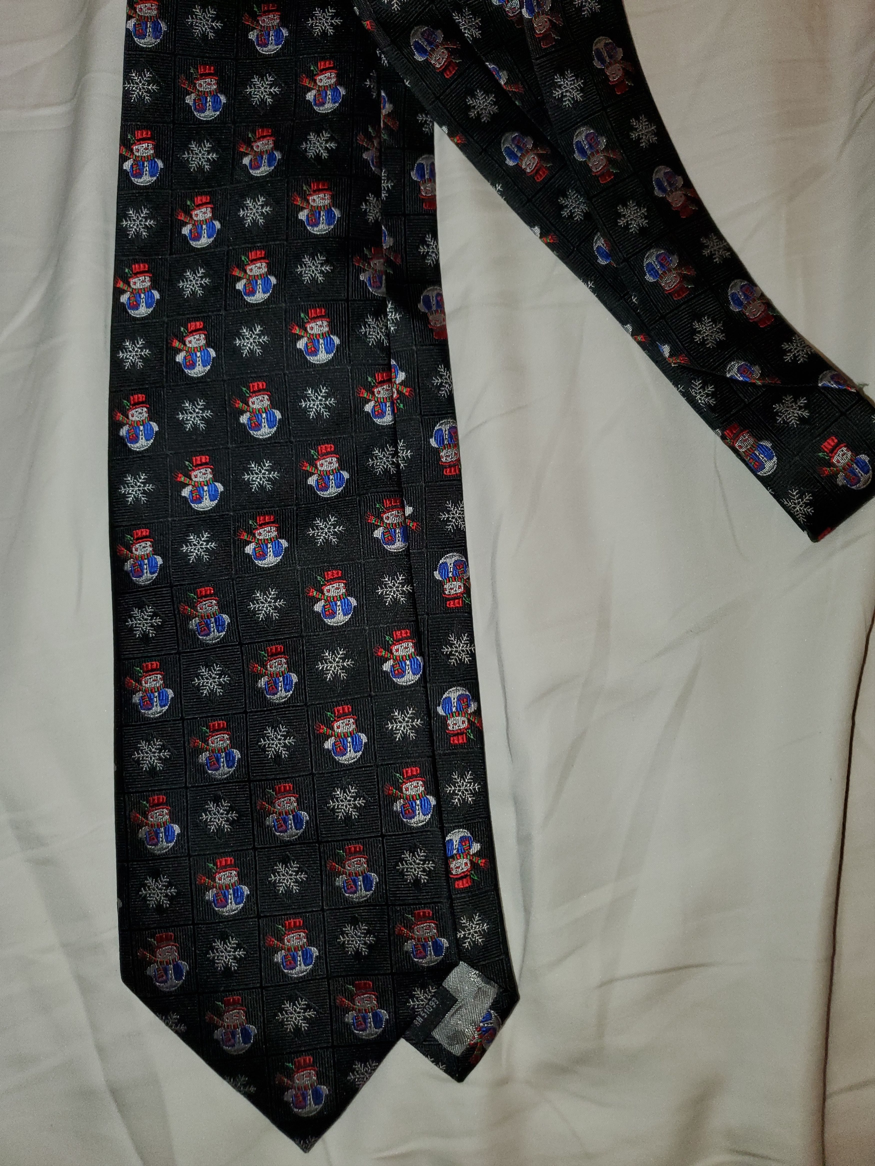 Vintage Vintage 100% black silk christmas embroidered design tie Size ONE SIZE - 1 Thumbnail