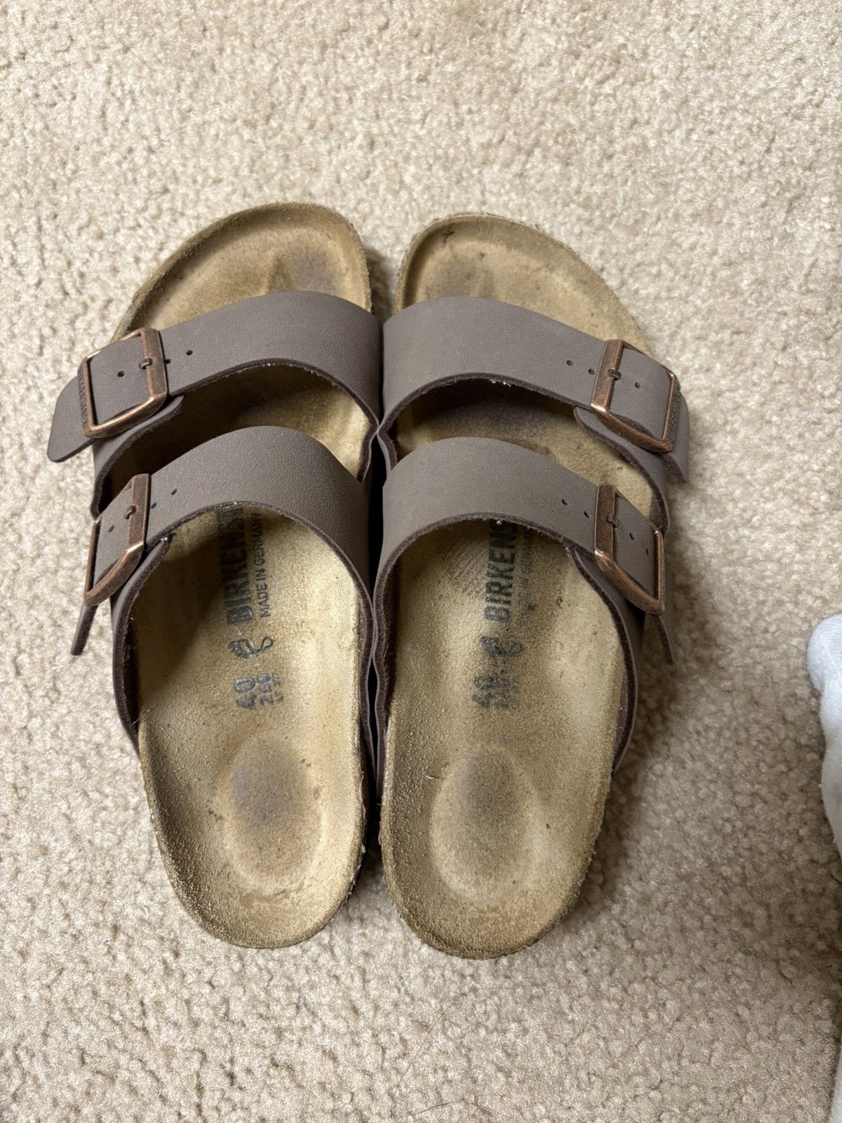 Birkenstock × Vintage Birkenstock Arizona Taupe Size 40 Size US 7 / EU 40 - 1 Thumbnail
