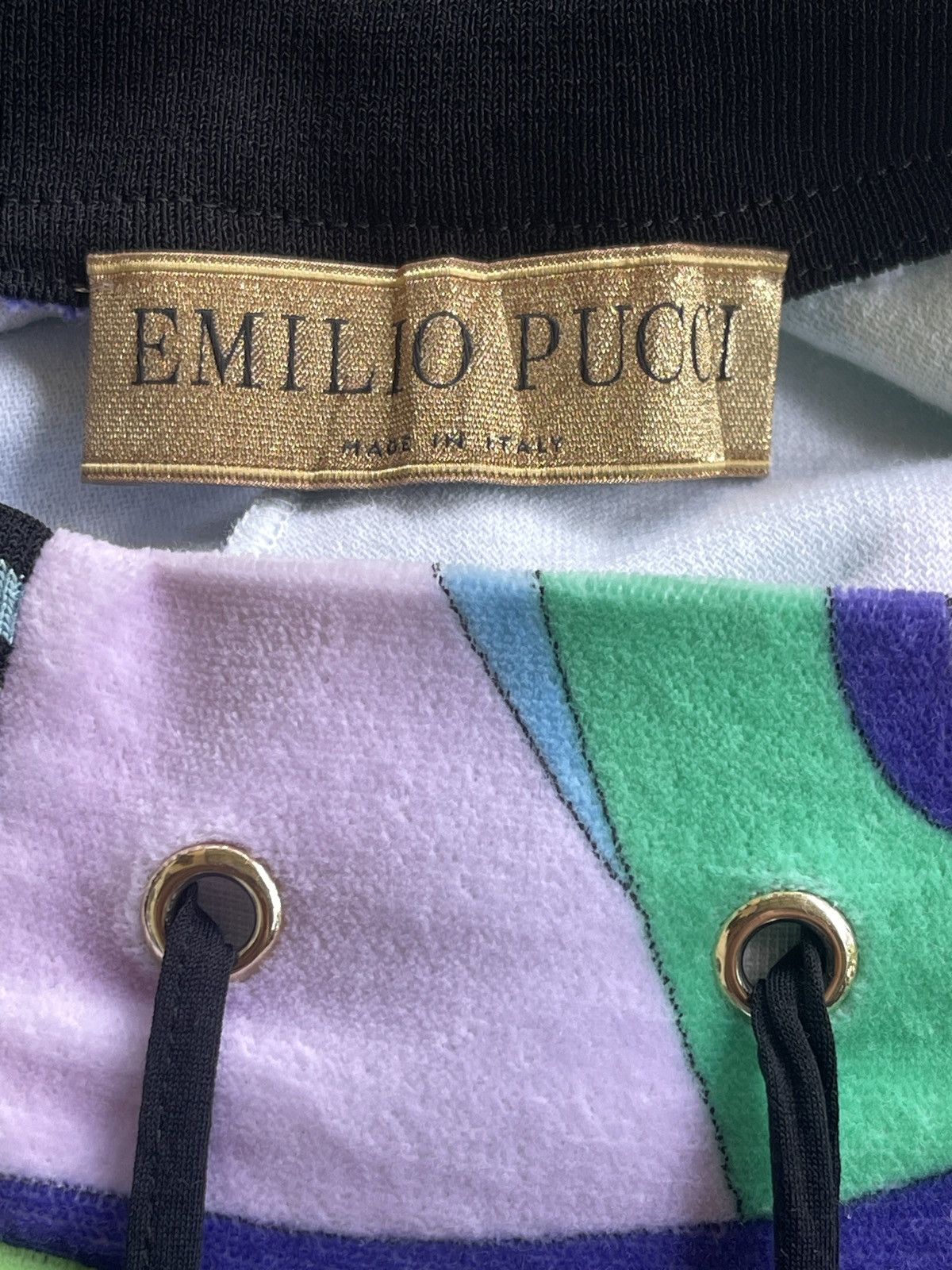 Emilio Pucci Emilio Pucci Velvet Women Shorts Size 26" / US 2 / IT 38 - 8 Thumbnail