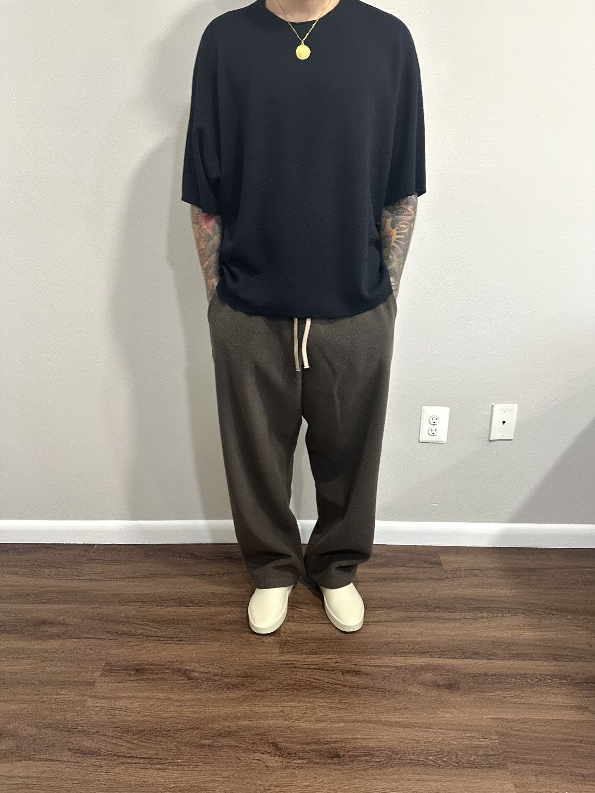 Essentials Fear of God Essentials Brown Brushed Yarn Sweatpants Size US 32 / EU 48 - 7 Thumbnail