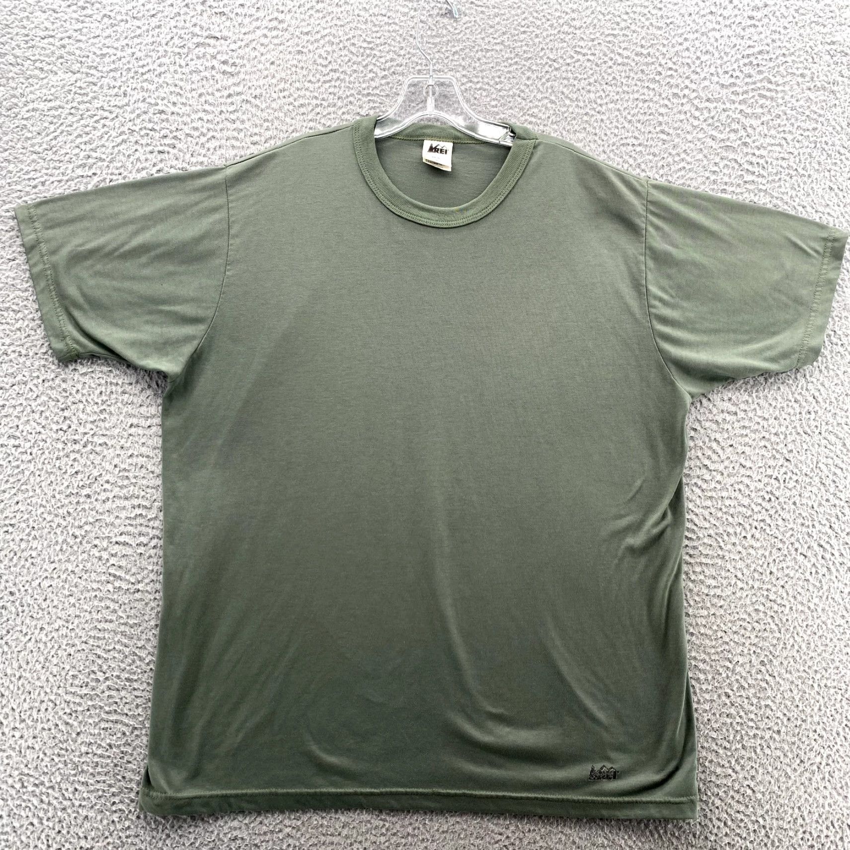 Vintage VINTAGE REI Basic T-Shirt Men's XL Army Green Performance Utility USA Minimalist Shirt Adults XL Green Size US XL / EU 56 / 4 - 2 Thumbnail