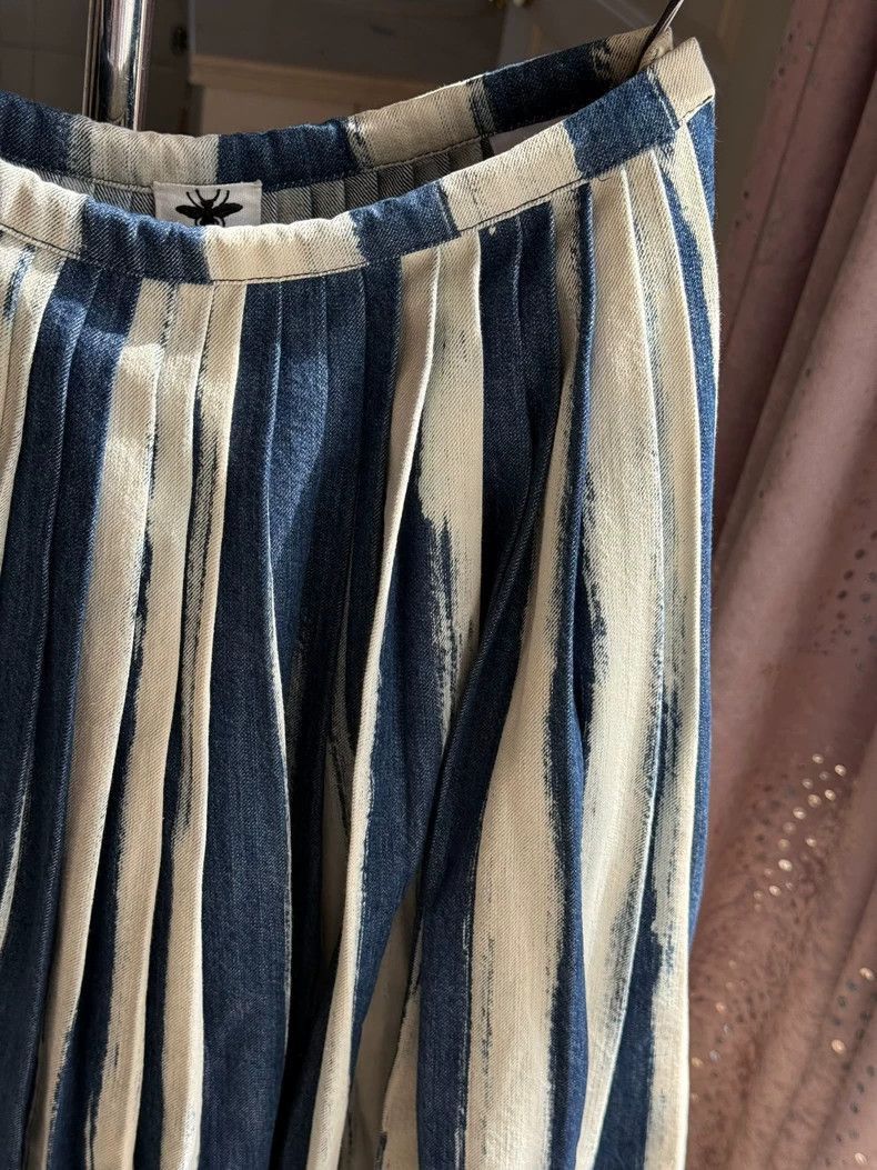 Dior Dior Denim Pleated Skirt Size 36-2505 Size US 36 / EU 52 - 5 Thumbnail