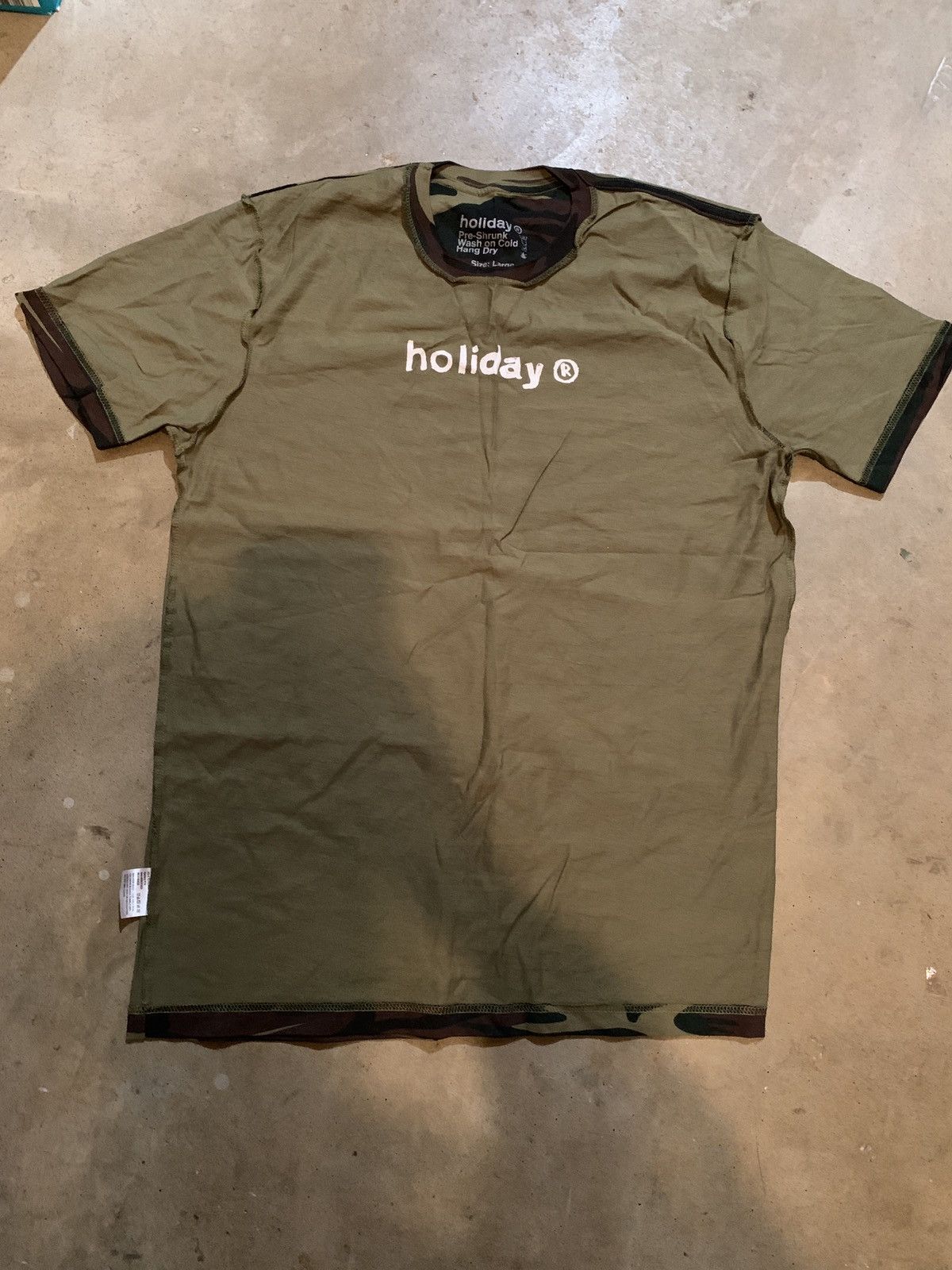 Holiday Brand Inside Out Holiday Tee Size US L / EU 52-54 / 3 - 1 Thumbnail
