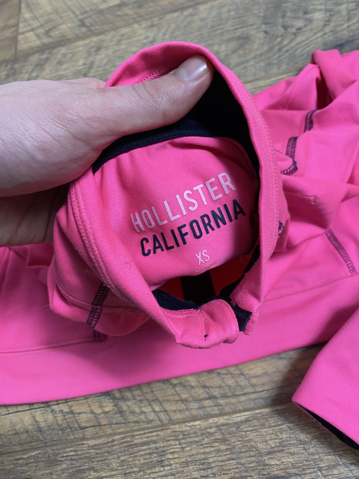Hollister Hollister California Neon Pink 1/4 Zip Pullover Activewear Size XS / US 0-2 / IT 36-38 - 4 Thumbnail