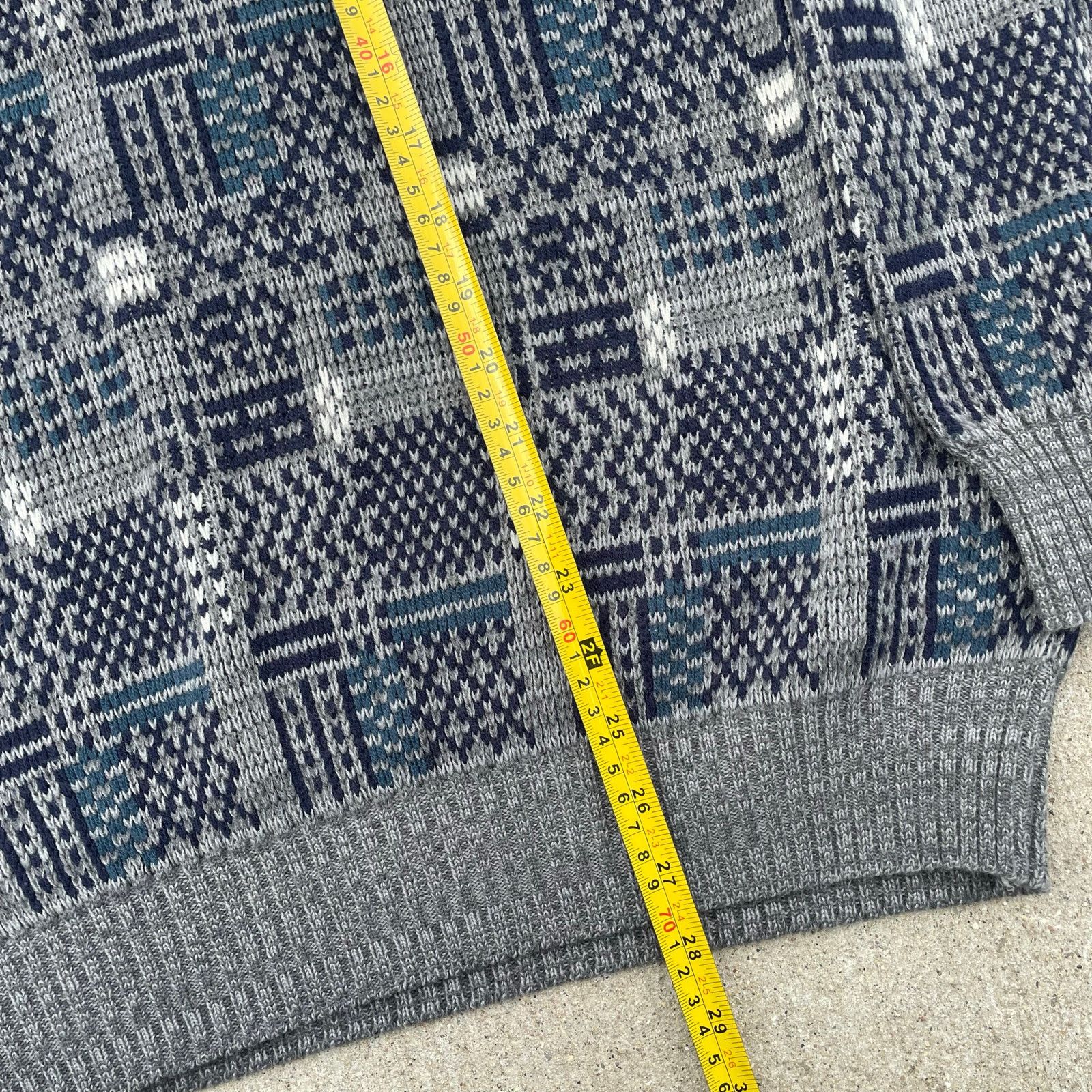 Vintage Vintage Knit Sweater Patterned Crewneck 90s Cozy Retro Size US XXL / EU 58 / 5 - 4 Thumbnail